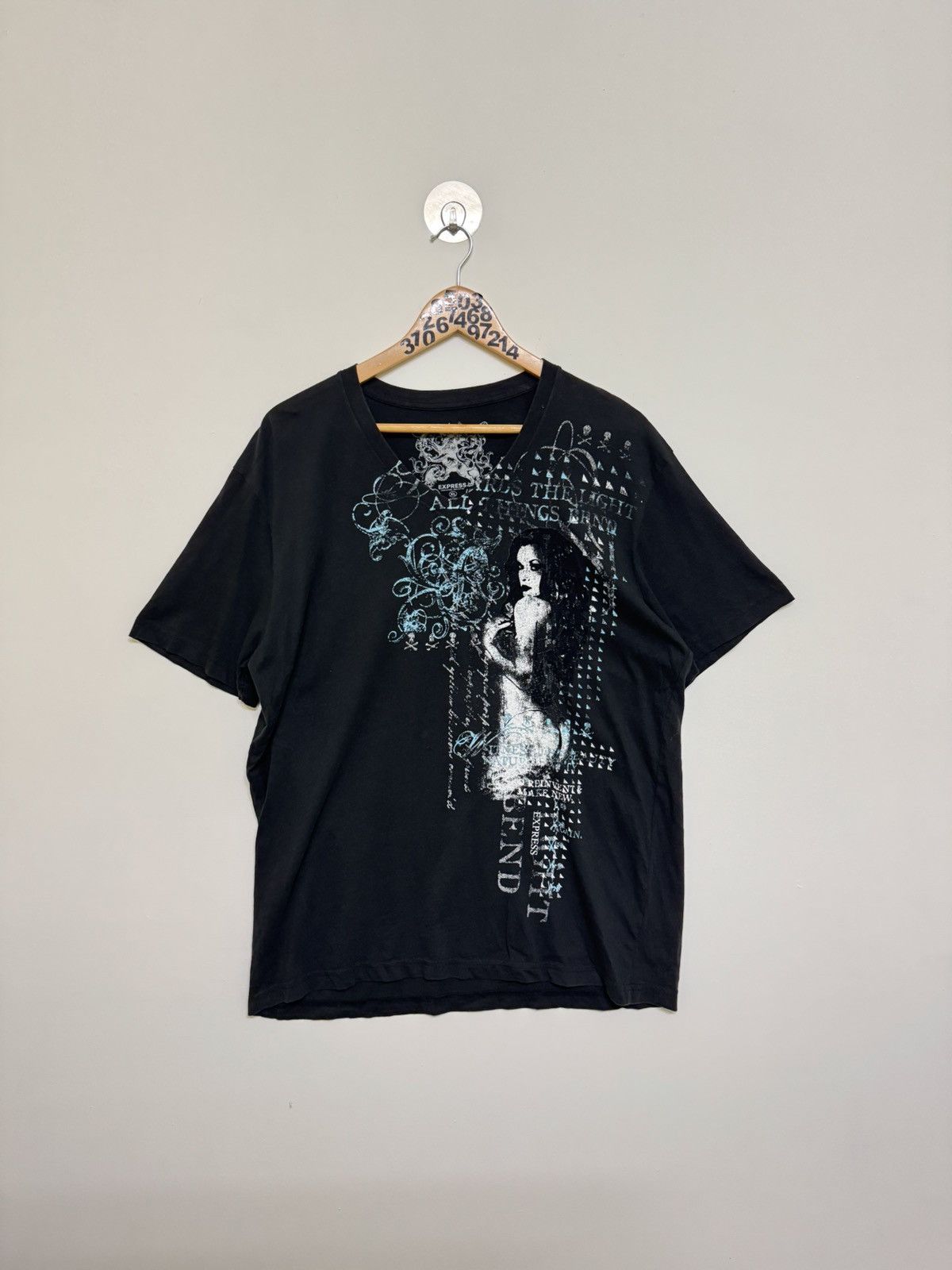 14th Addiction Express Sexy Girl Art Photo Emo Stylish Girl V Neck Size US L / EU 52-54 / 3 - 1 Thumbnail