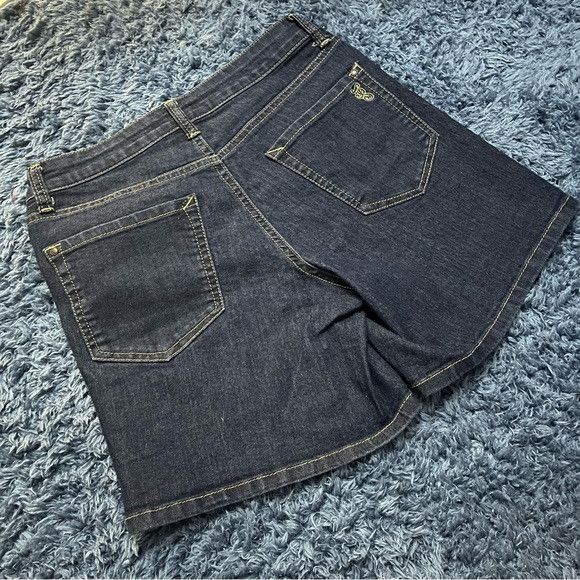 Jessica Simpson Jessica Simpson vintage highwaisted short button fly size 27 Size 27" / US 4 / IT 40 - 2 Thumbnail