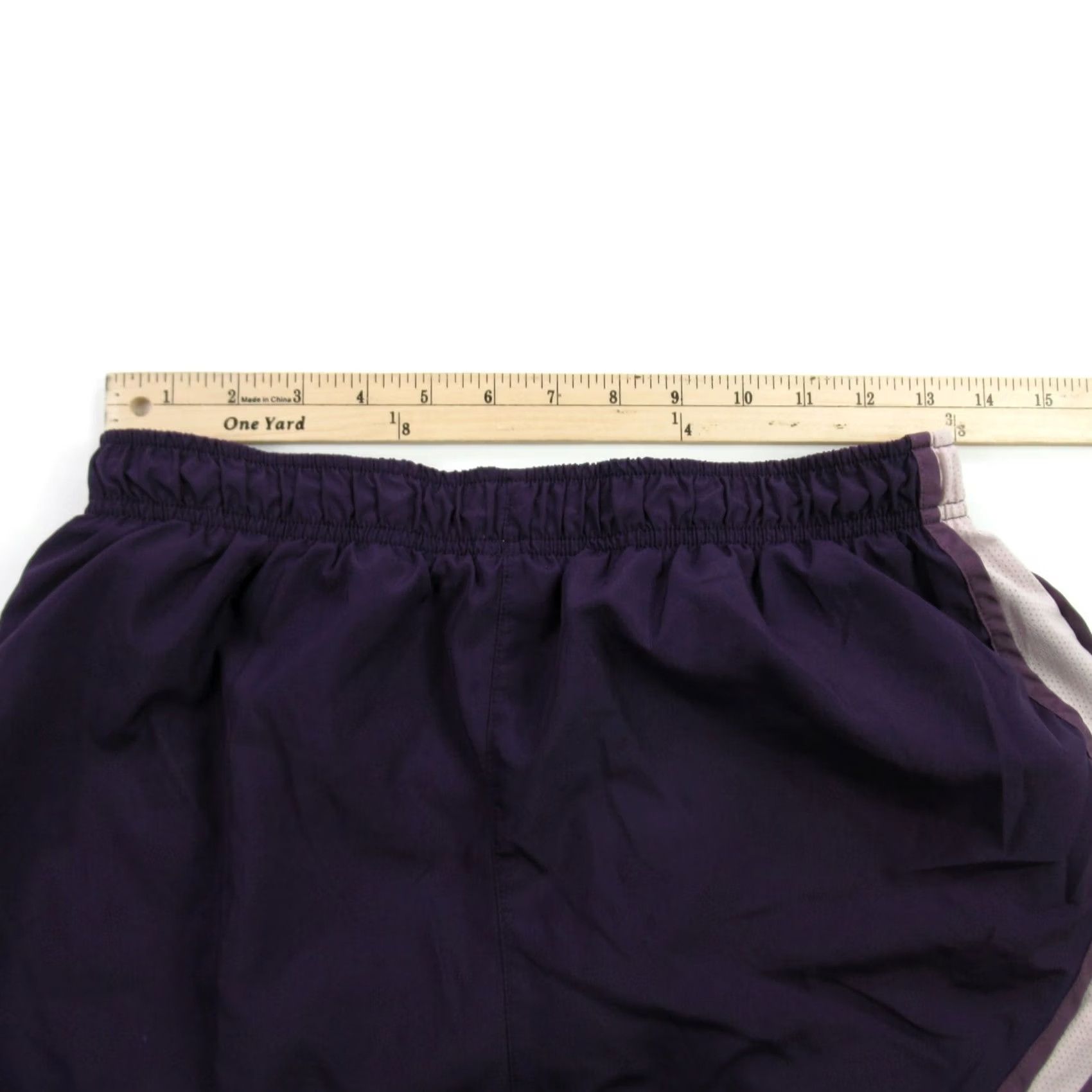 Nike Nike Shorts Medium Lightweight Pockets Running Workout Casual Womens Size 32" / US 10 / IT 46 - 3 Thumbnail