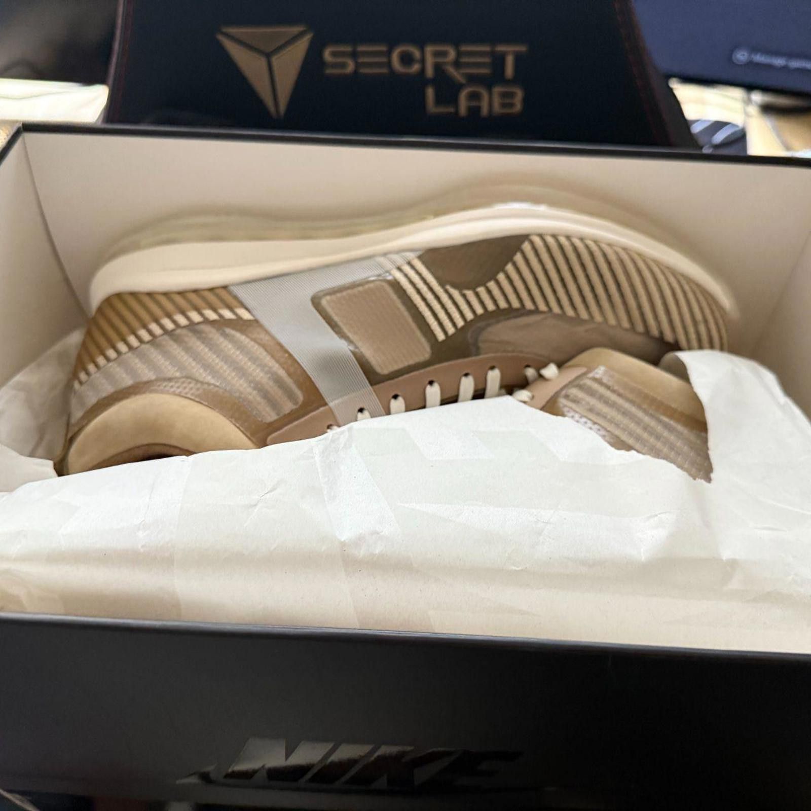 LeBron x John Elliott Icon