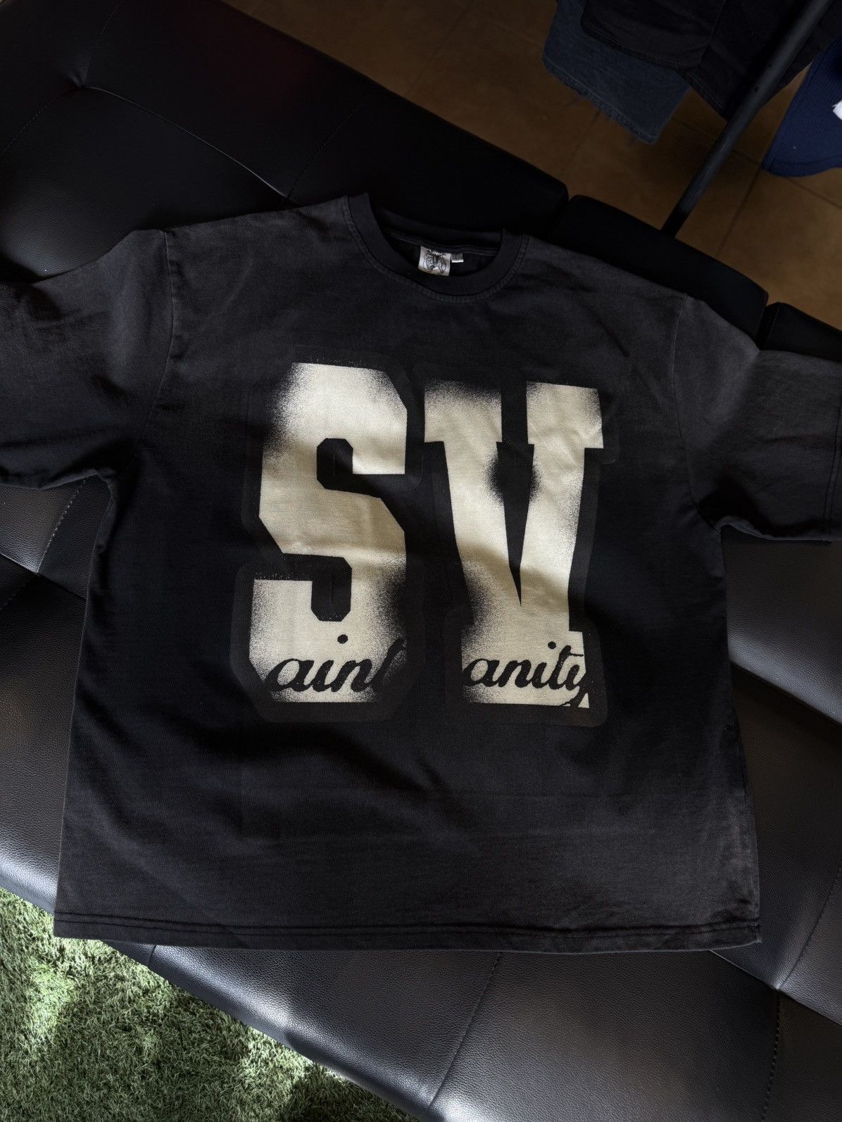 Saint Vanity Saint Vanity UNRELEASED Tee Shirt Logo Black Size L (NEW) Size US L / EU 52-54 / 3 - 4 Thumbnail