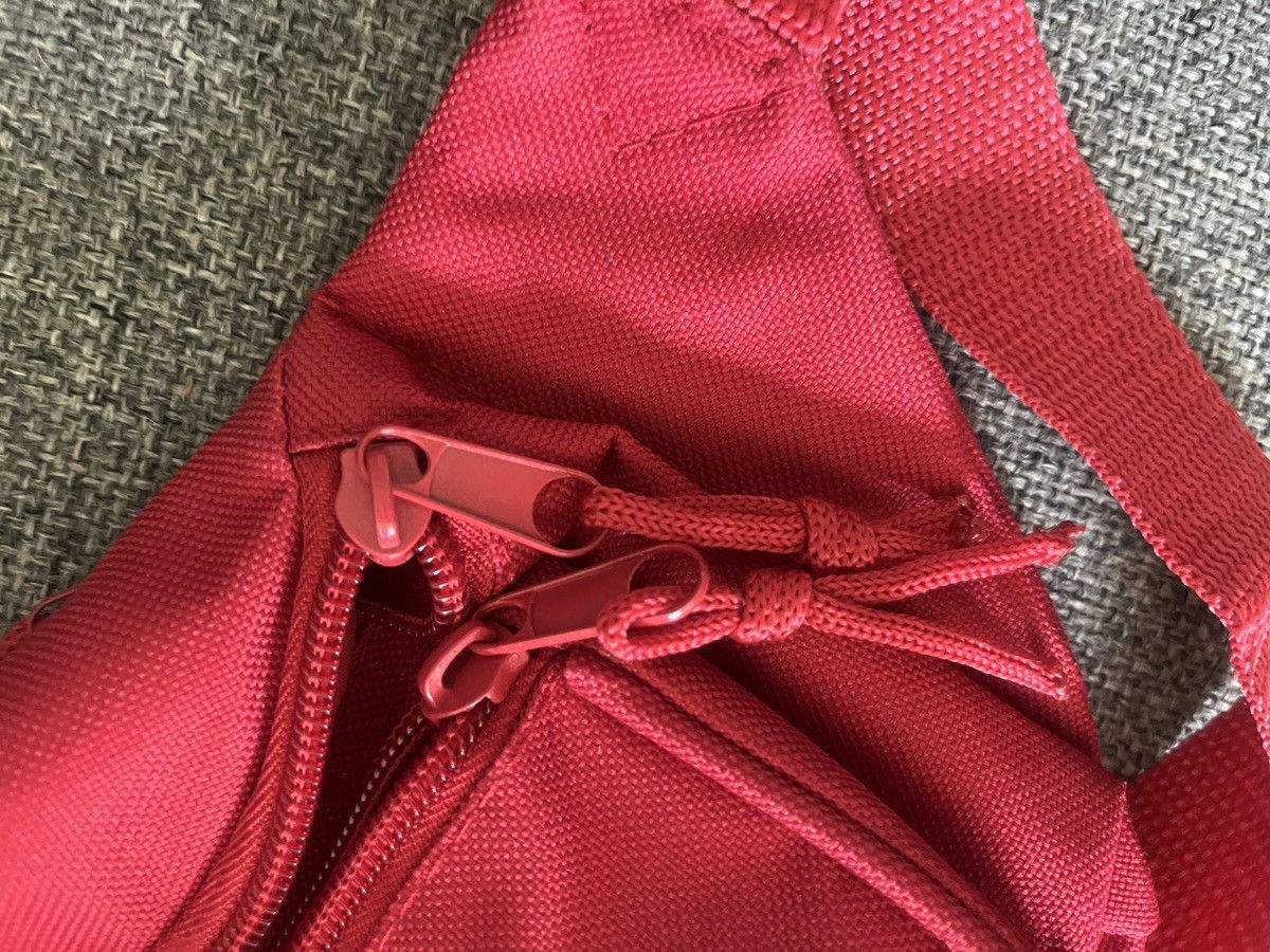 Alien Body Alien Body Red Fanny Pack / Shoulder Bag Size ONE SIZE - 9 Thumbnail