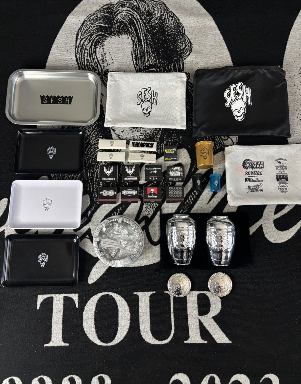 TeamSESH #Teamsesh Rolling/Ashtray Sets & Accessories Collection Size ONE SIZE - 1 Thumbnail