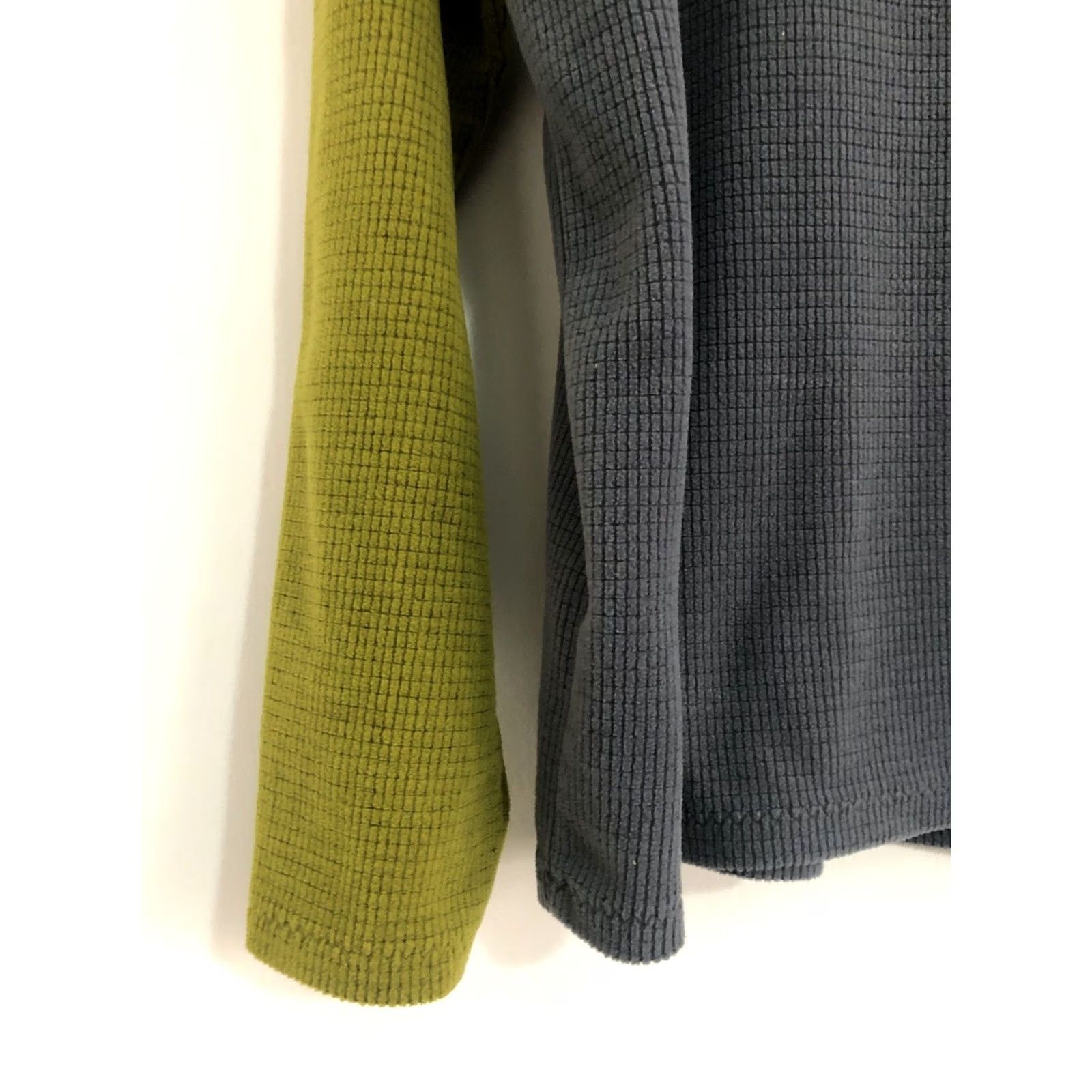 Melanzana Melanzana Mens Long Sleeve Microgrid Shirt XL Green & Grey Crew Neck Pullover Casual Outdoor Size US XL / EU 56 / 4 - 4 Thumbnail