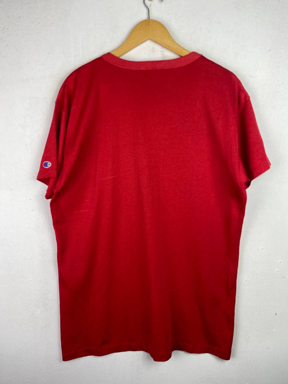 Champion vintage 70s/80s champion cotton poly blend tee nice design Size US L / EU 52-54 / 3 - 6 Thumbnail