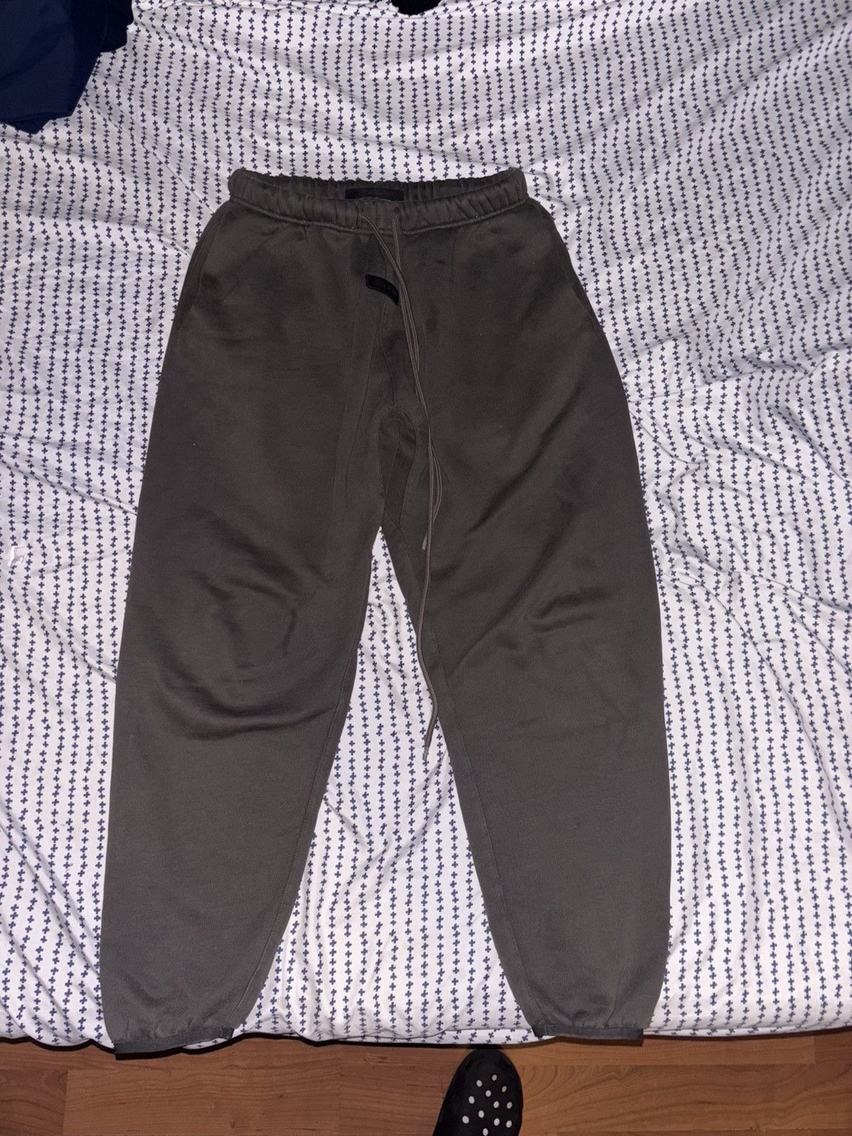Essential Brown Sweatpants