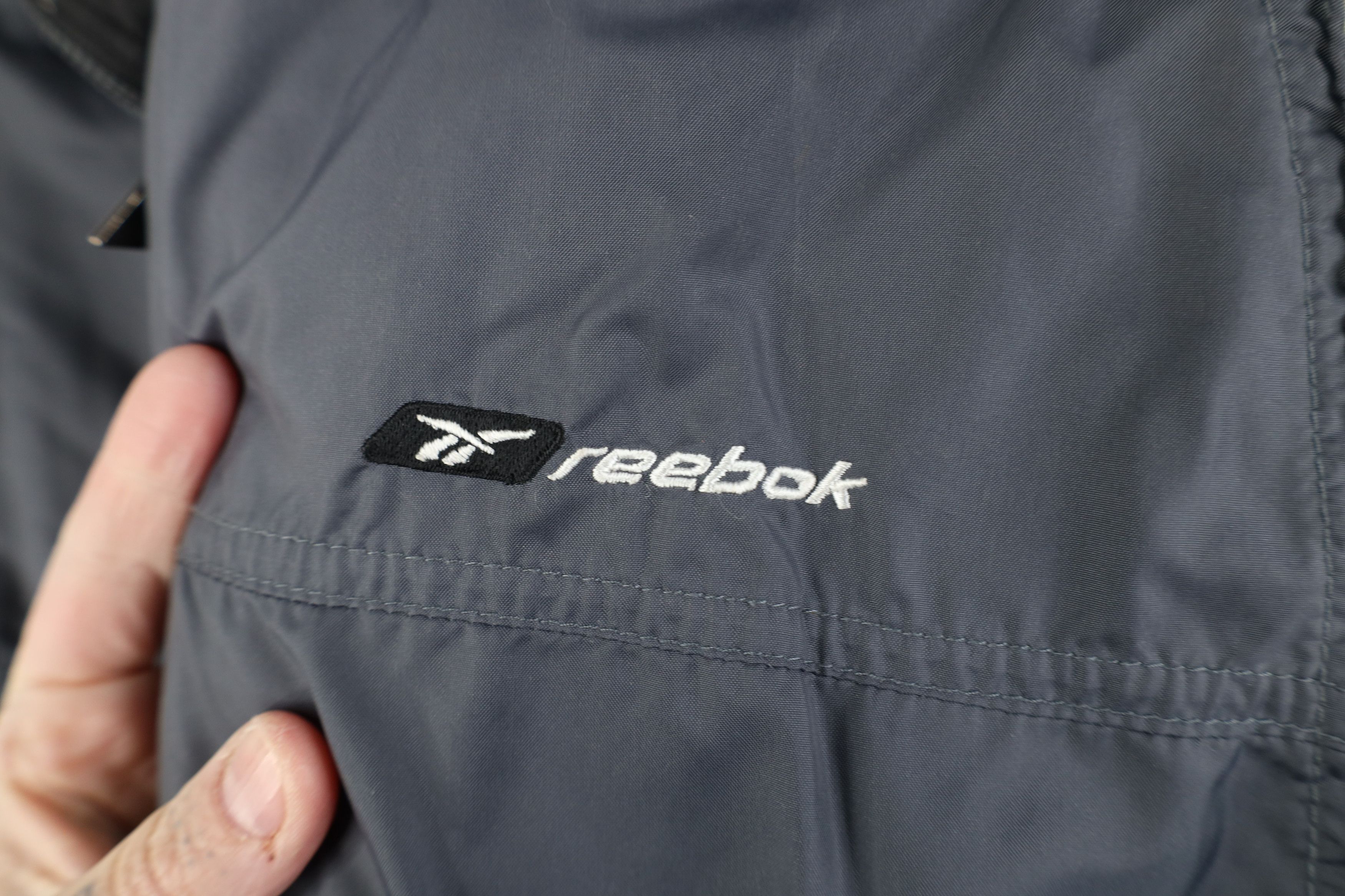 Reebok Vintage 90s Reebok Fleece Lined Full Zip Windbreaker Jacket Size US XL / EU 56 / 4 - 6 Thumbnail
