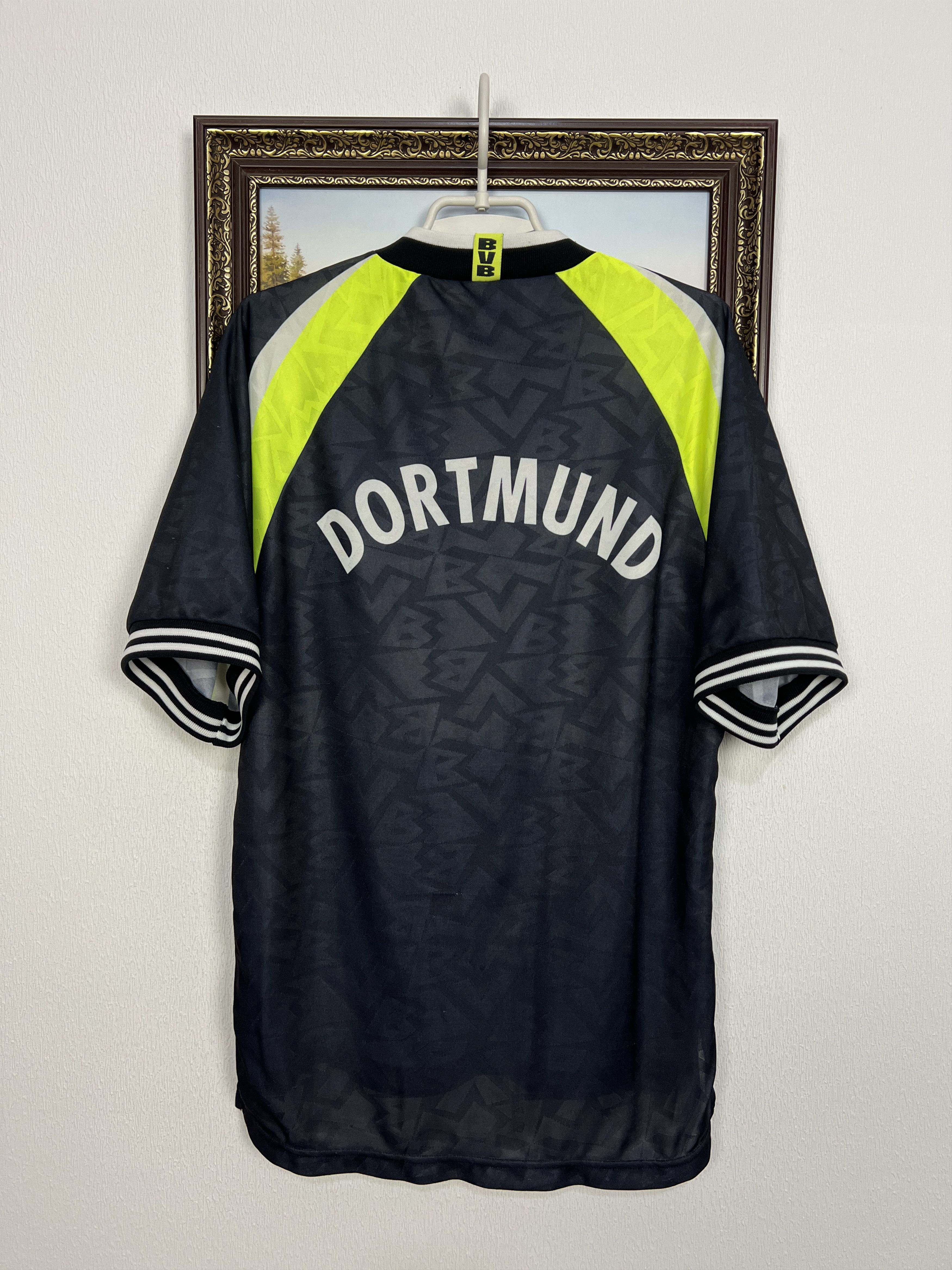 Nike Borussia Dortmund Away football shirt Soccer Jersey Trikot Size US M / EU 48-50 / 2 - 8 Thumbnail