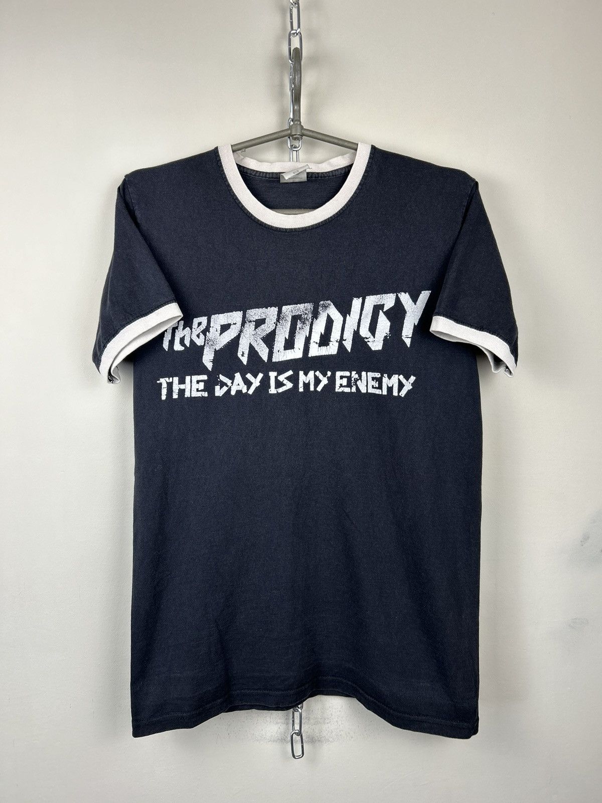 Band Tees Vintage The Prodigy The Day Is My Enemy UK Tour T shirt Size US M / EU 48-50 / 2 - 1 Thumbnail