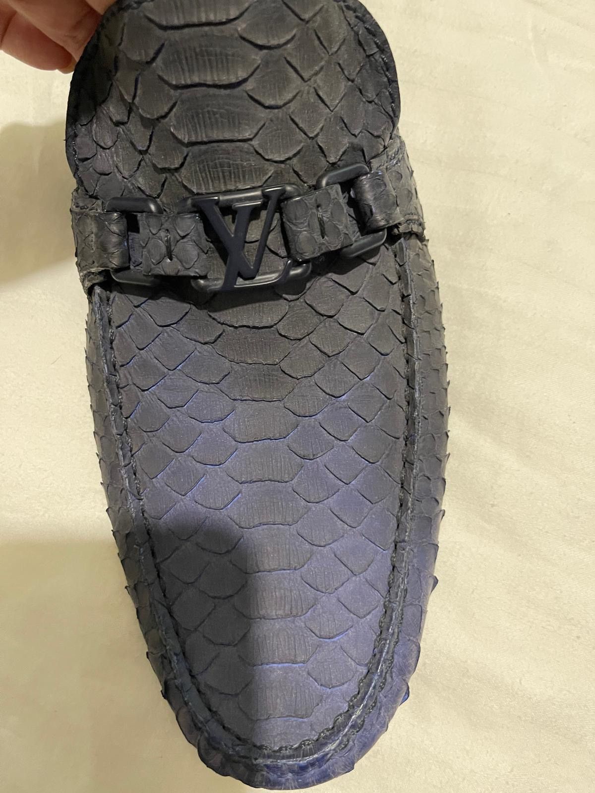 Louis Vuitton Luxury LV shoes made out of crocodile skin size 12 Size US 12 / EU 45 - 4 Thumbnail