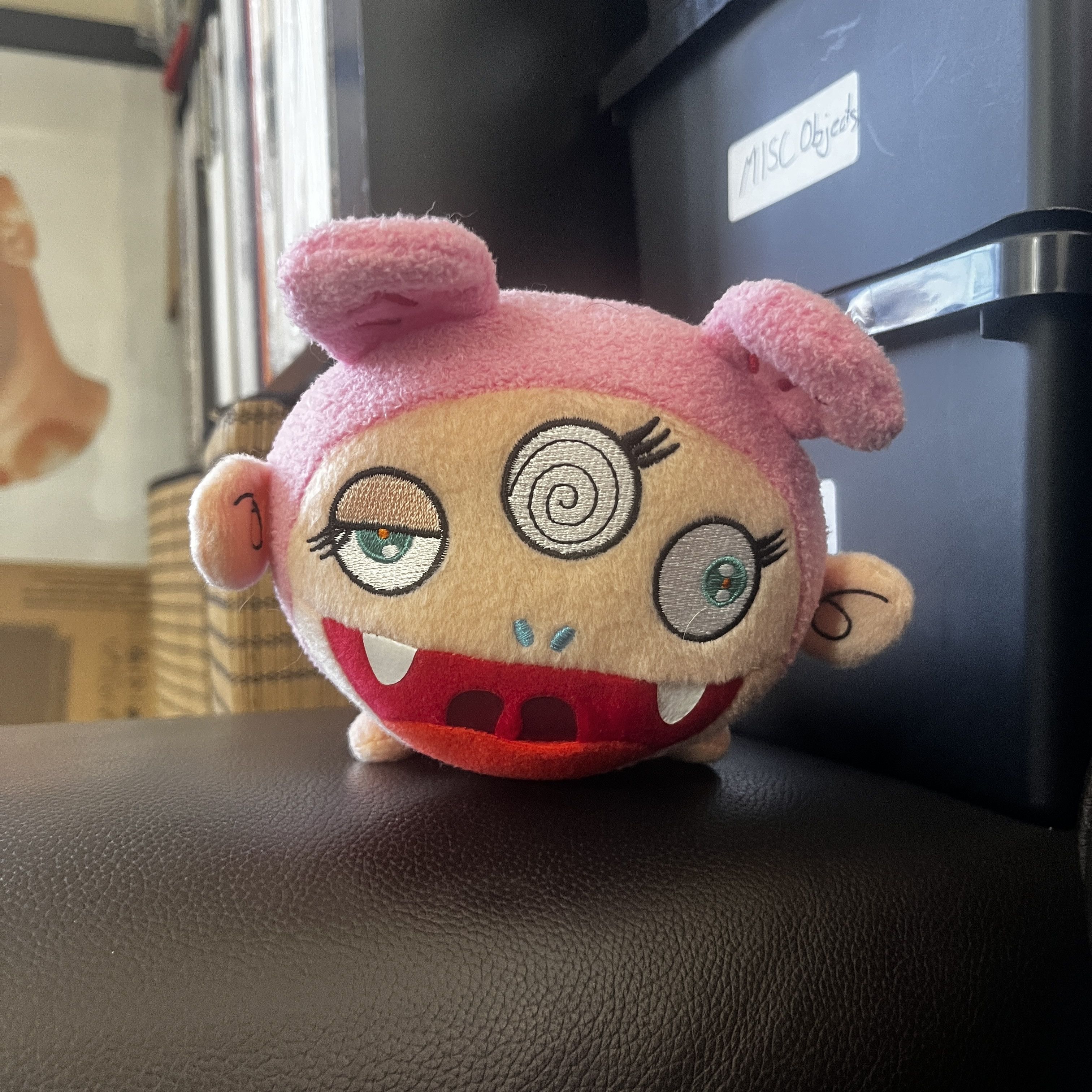Takashi Murakami Takashi Murakami Kiki Plush (small) Size ONE SIZE - 4 Thumbnail
