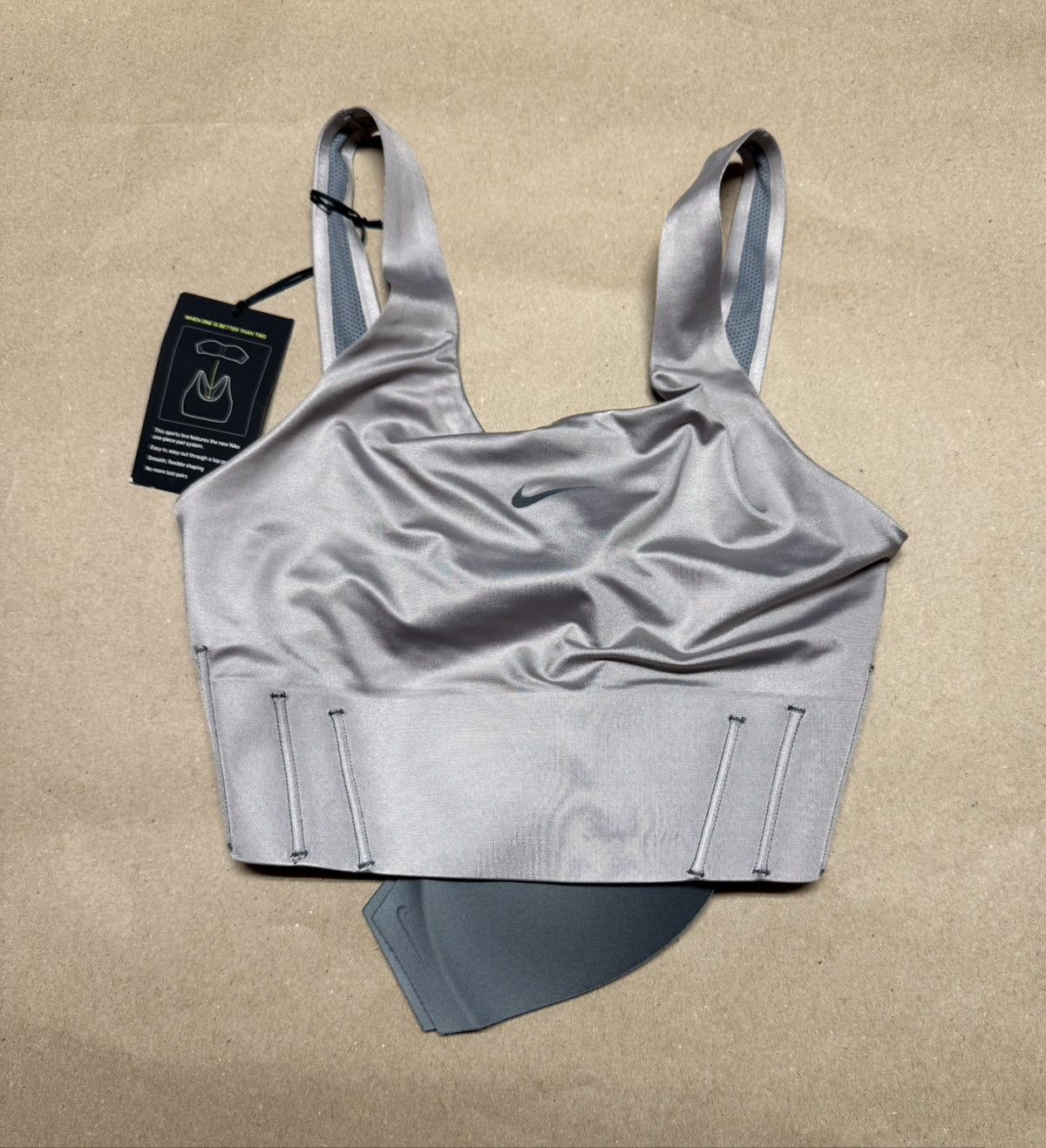 Nike Nike Women’s Gray Sports Bra Padded Training sz Small NEW! Size ONE SIZE - 1 Thumbnail