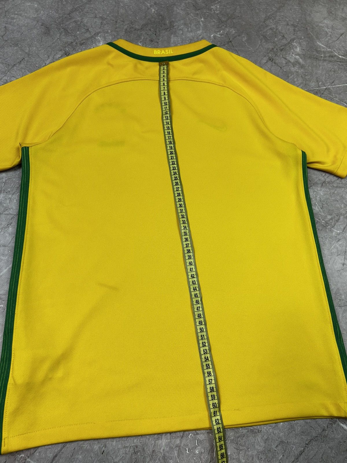 Nike Vintage Nike Brazil Jersey Football Soccer Y2k Blockcore S Size US S / EU 44-46 / 1 - 16 Thumbnail