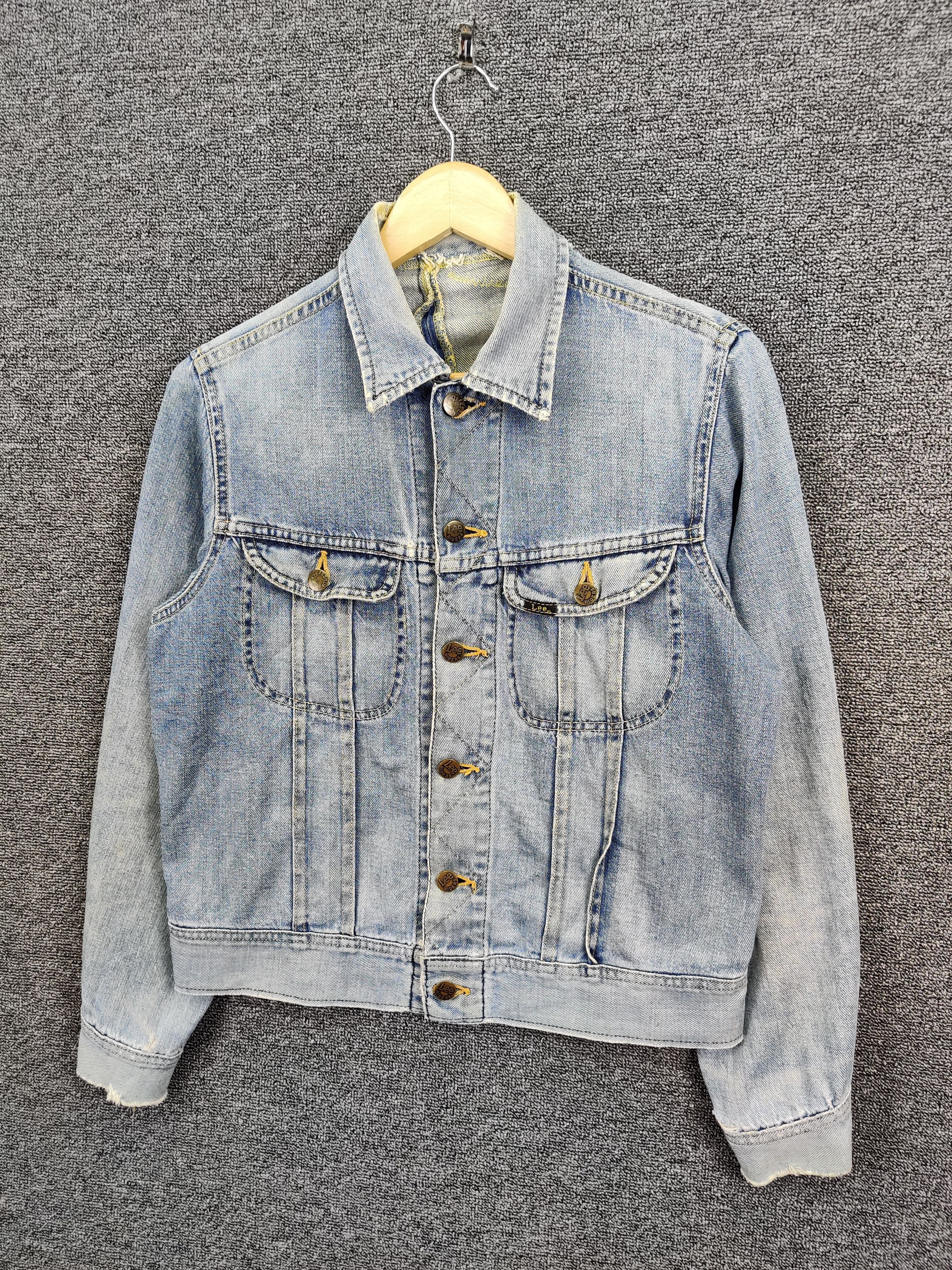 Lee Vintage Thrashed Lee Riders Distressed Denim Jacket Size US M / EU 48-50 / 2 - 2 Thumbnail