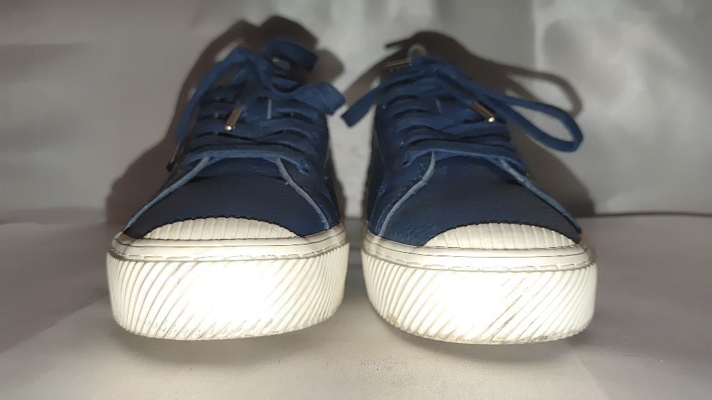 Carven Cariuma OCA Pebbled Leather Sneaker in Marine Blue Size 8 Size US 8 / IT 38 - 5 Thumbnail