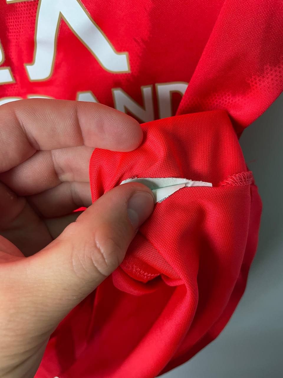 Nike Guangzhou Evergrande FC Soccer Jersey Home Shirt 2020 Nike Size US S / EU 44-46 / 1 - 4 Thumbnail