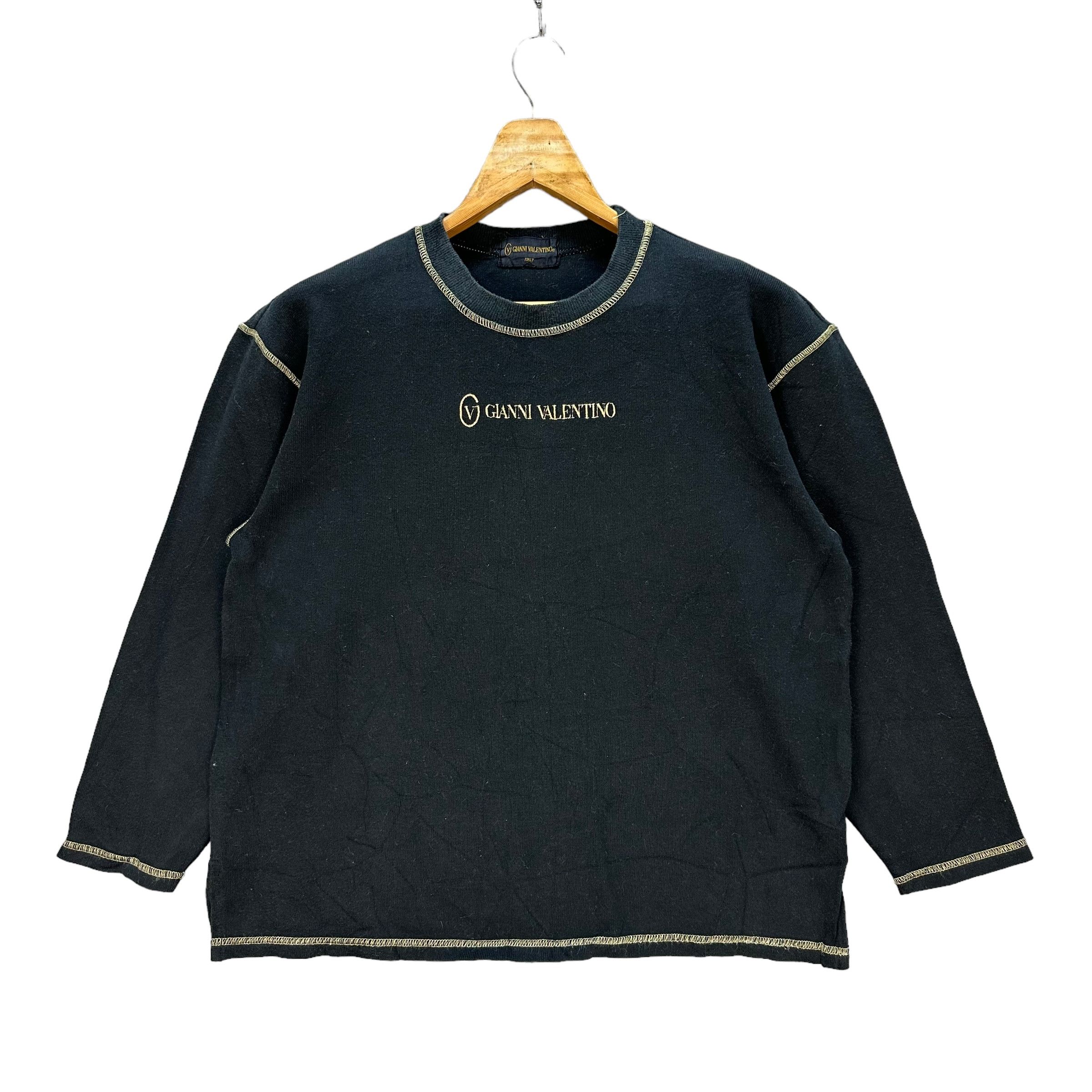 Gianni Valentino Gianni Valentino Embroidery Center Logo Sweater #A1-0014 Size US S / EU 44-46 / 1 - 1 Thumbnail