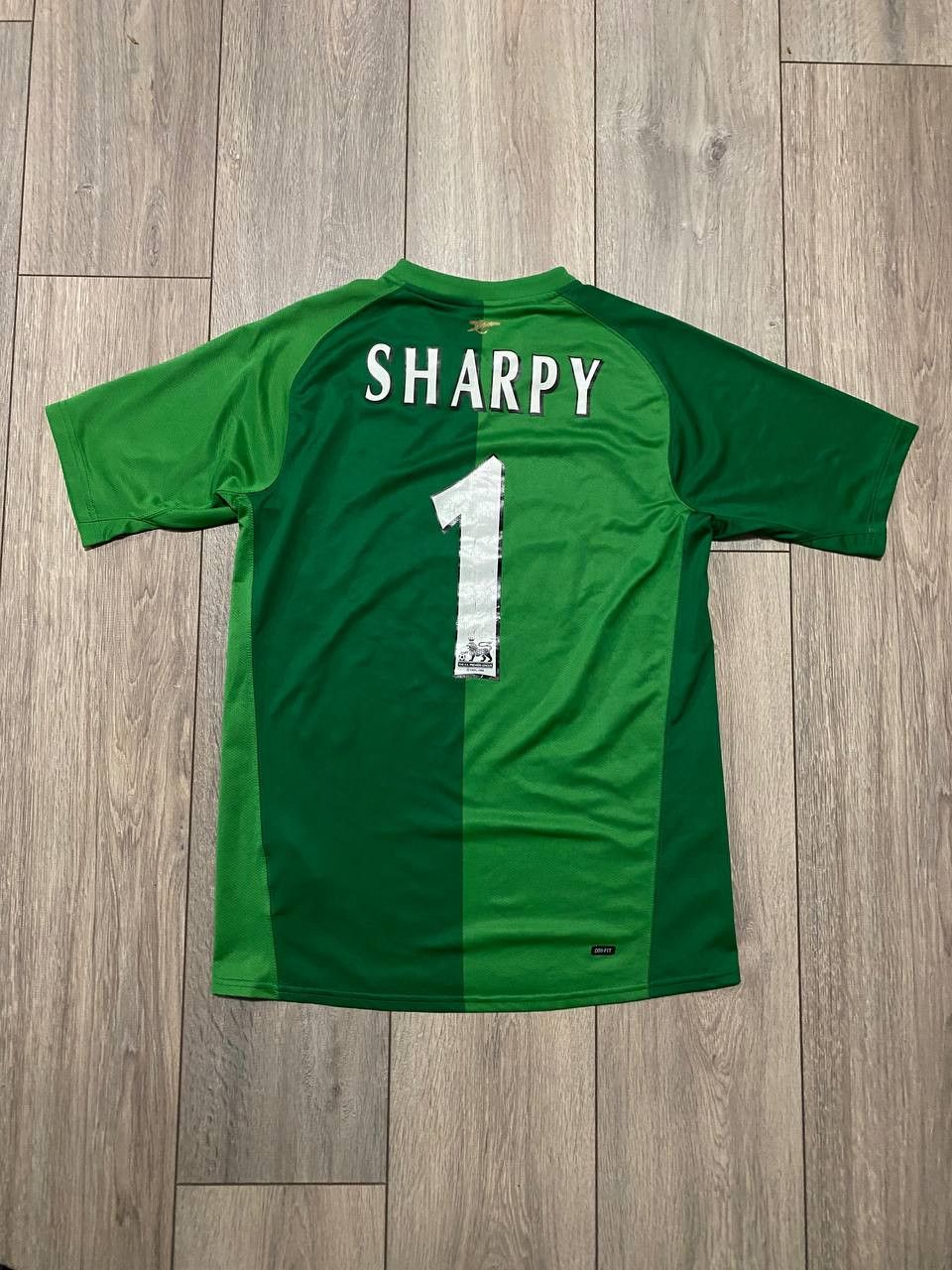 Nike Vintane Jerseys Nike Arsenal Fly Emirates Sharpy Green Y2K Size US S / EU 44-46 / 1 - 2 Thumbnail