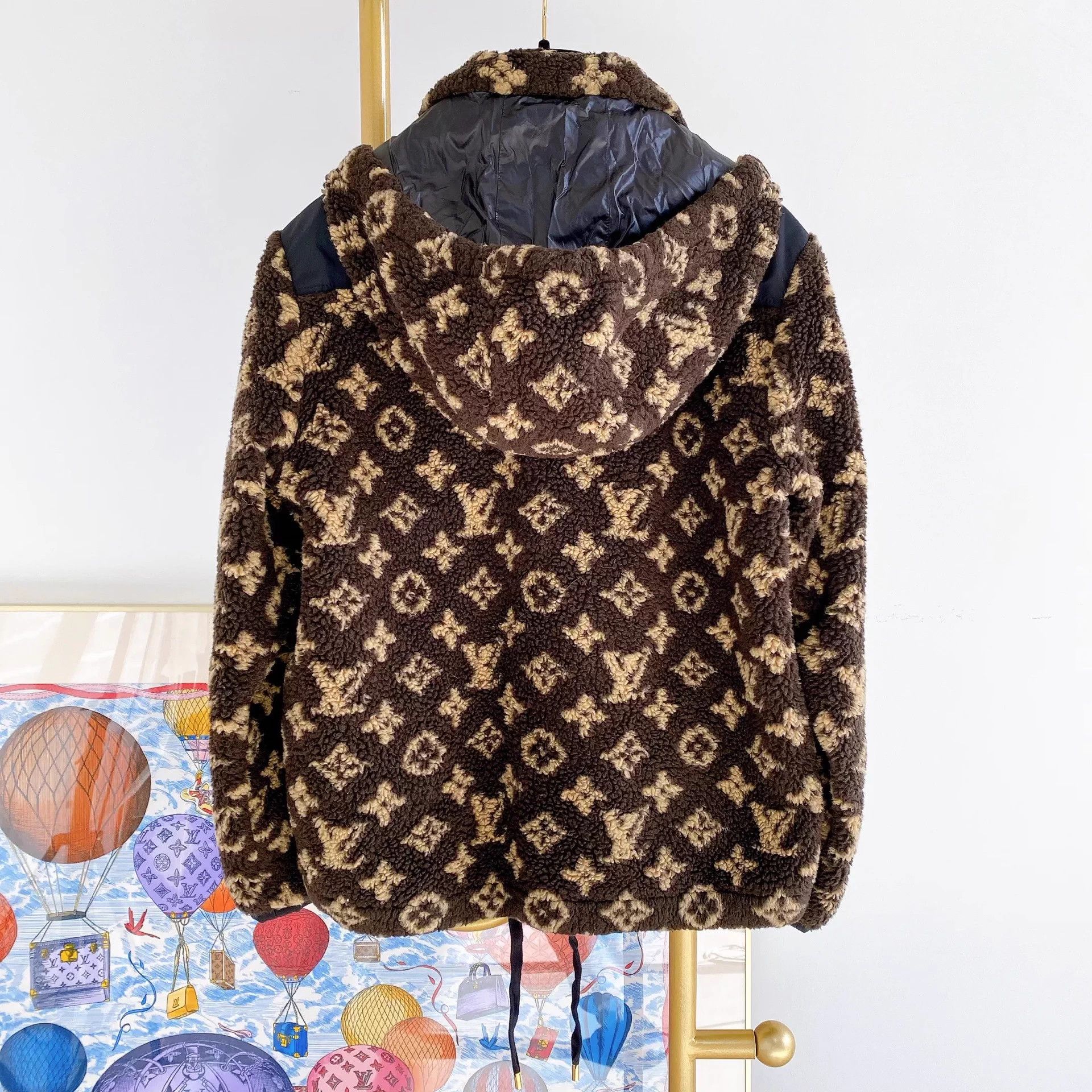 Louis Vuitton Louis Vuitton color blocked monogram teddy jacket 34 Size XS / US 0-2 / IT 36-38 - 4 Thumbnail