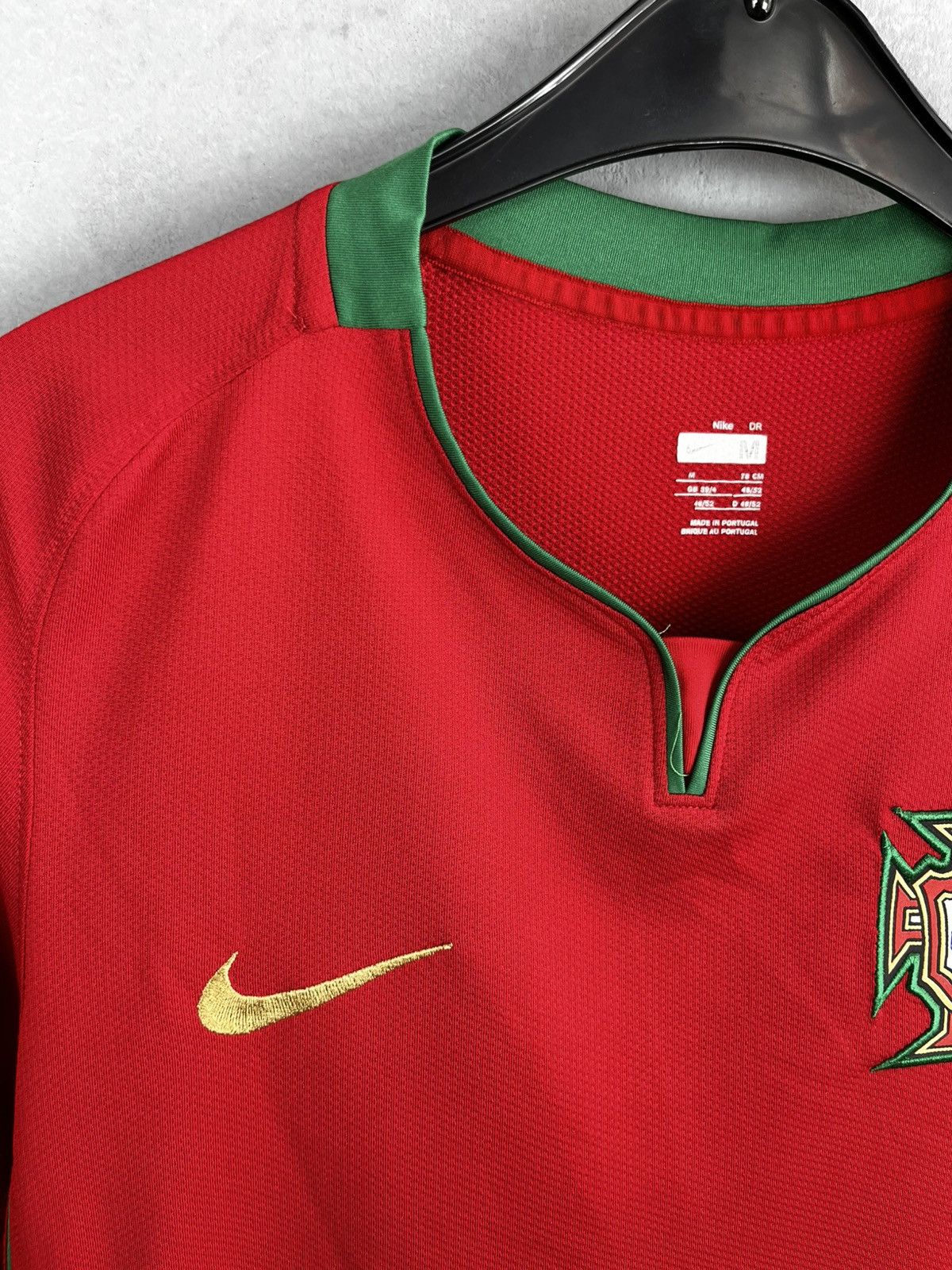 Nike Portugal football shirt 2008 Soccer Nike Jersey National Size US M / EU 48-50 / 2 - 3 Thumbnail