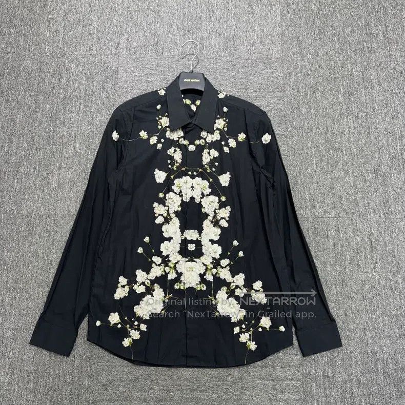 Givenchy Givenchy Size40 Floral Pearl Shirt Size US M / EU 48-50 / 2 - 1 Thumbnail