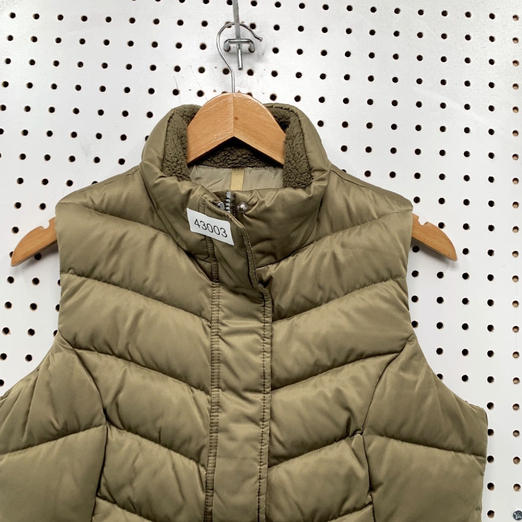 Eddie Bauer Eddie Bauer Puffer Vest Womens Small Brown Olive Goose Down 550 Premium Jacket Vest Size S / US 4 / IT 40 - 2 Thumbnail