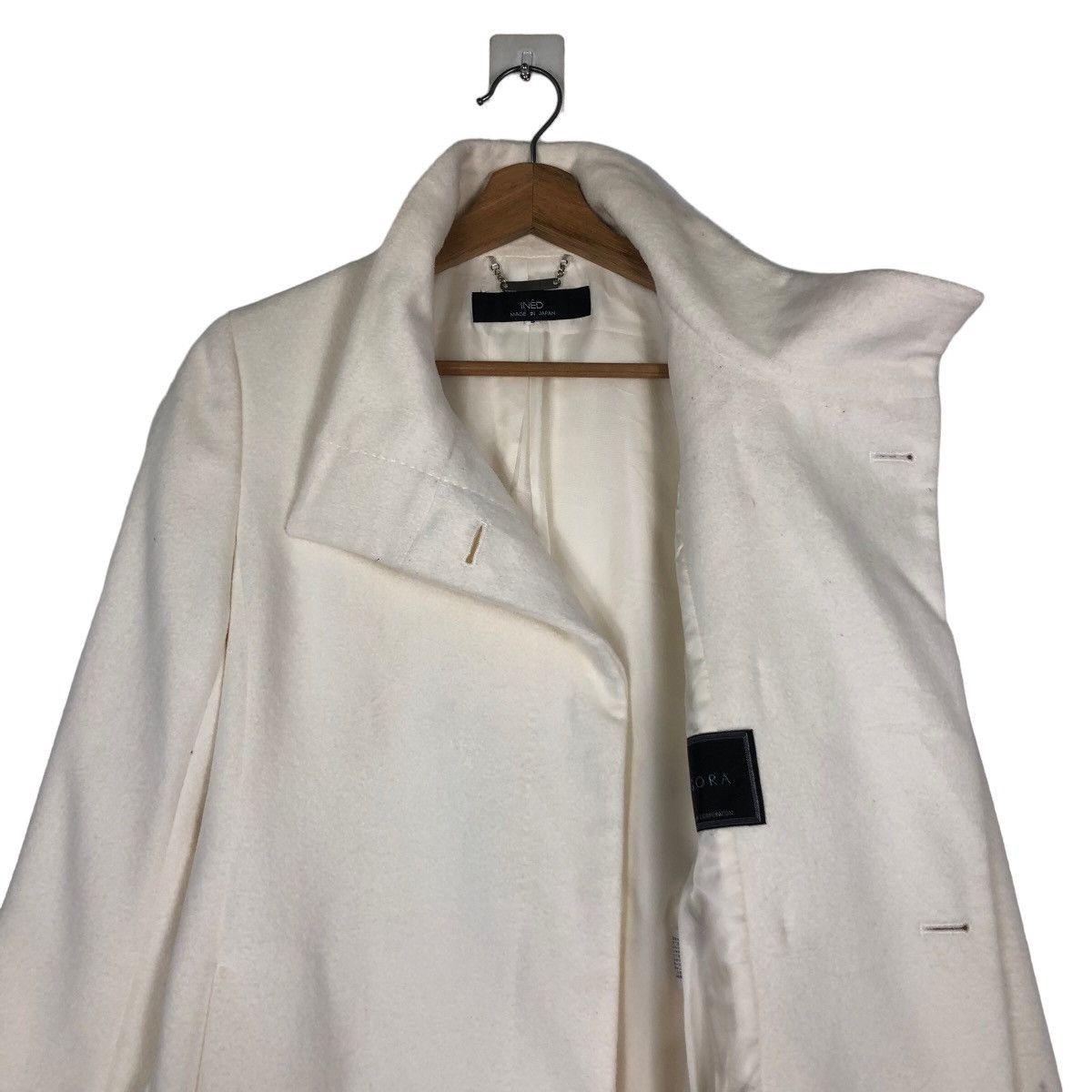 Japanese Brand 🔥Rich Pearl White Wool Long Jacket Ined Angora Japan Made Size US M / EU 48-50 / 2 - 12 Thumbnail