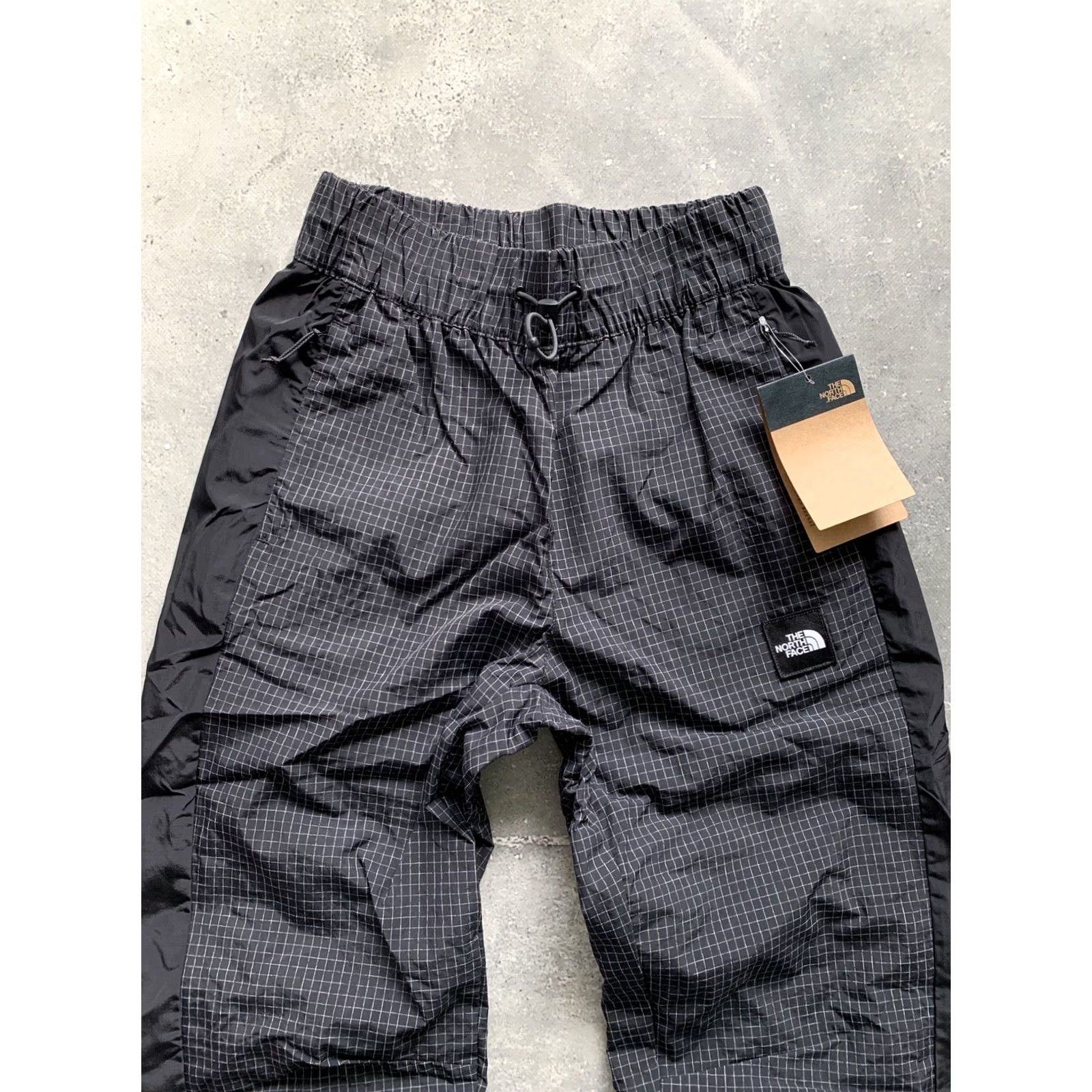 The North Face The North Face CONVIN NYLON PANTS Womens XS Black Track Pants Nylon Size 26" / US 2 / IT 38 - 4 Thumbnail