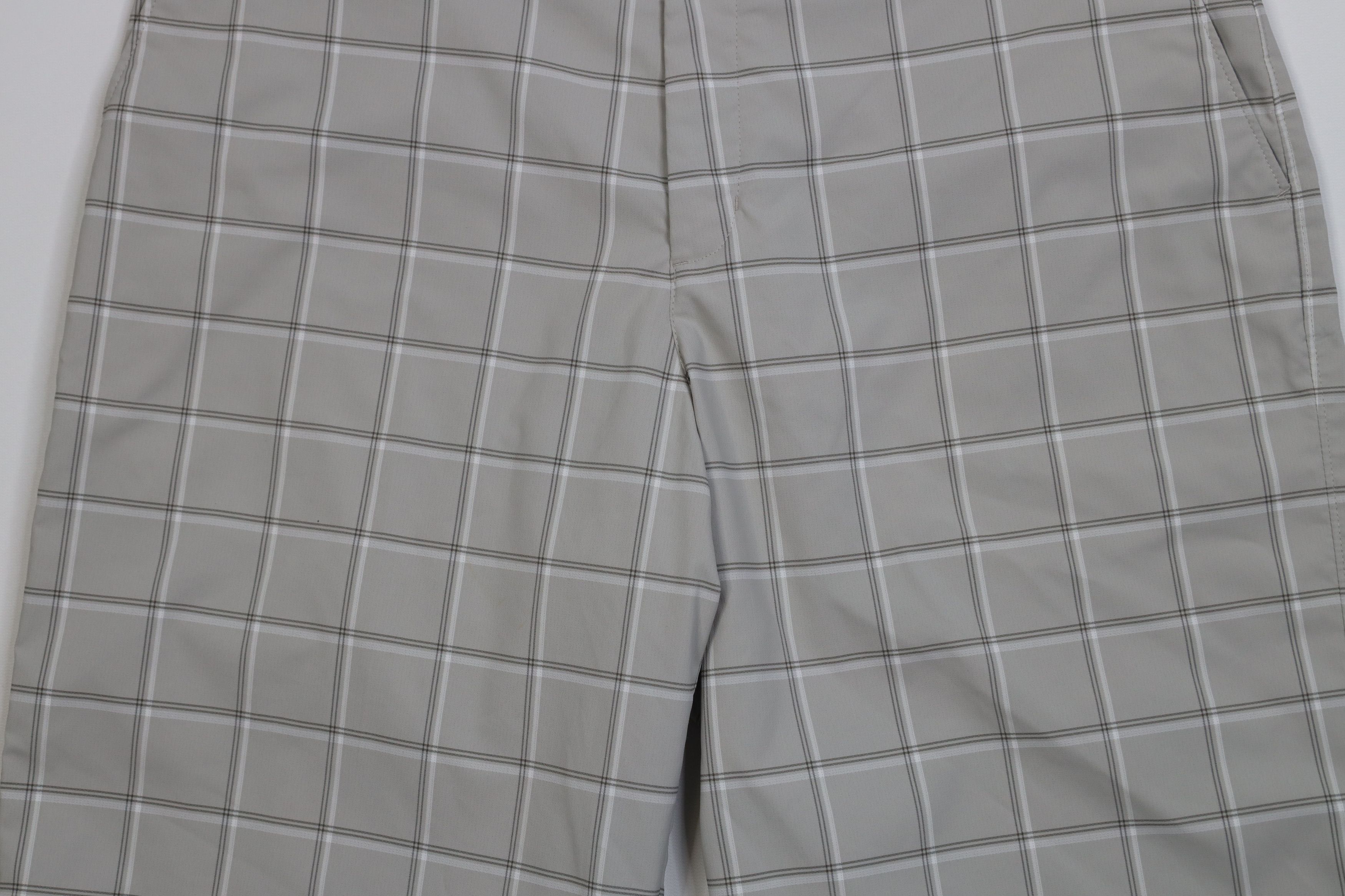 Nike Vintage Y2K Nike Golf Mini Swoosh Golfing Chino Shorts Plaid Size US 34 / EU 50 - 3 Thumbnail
