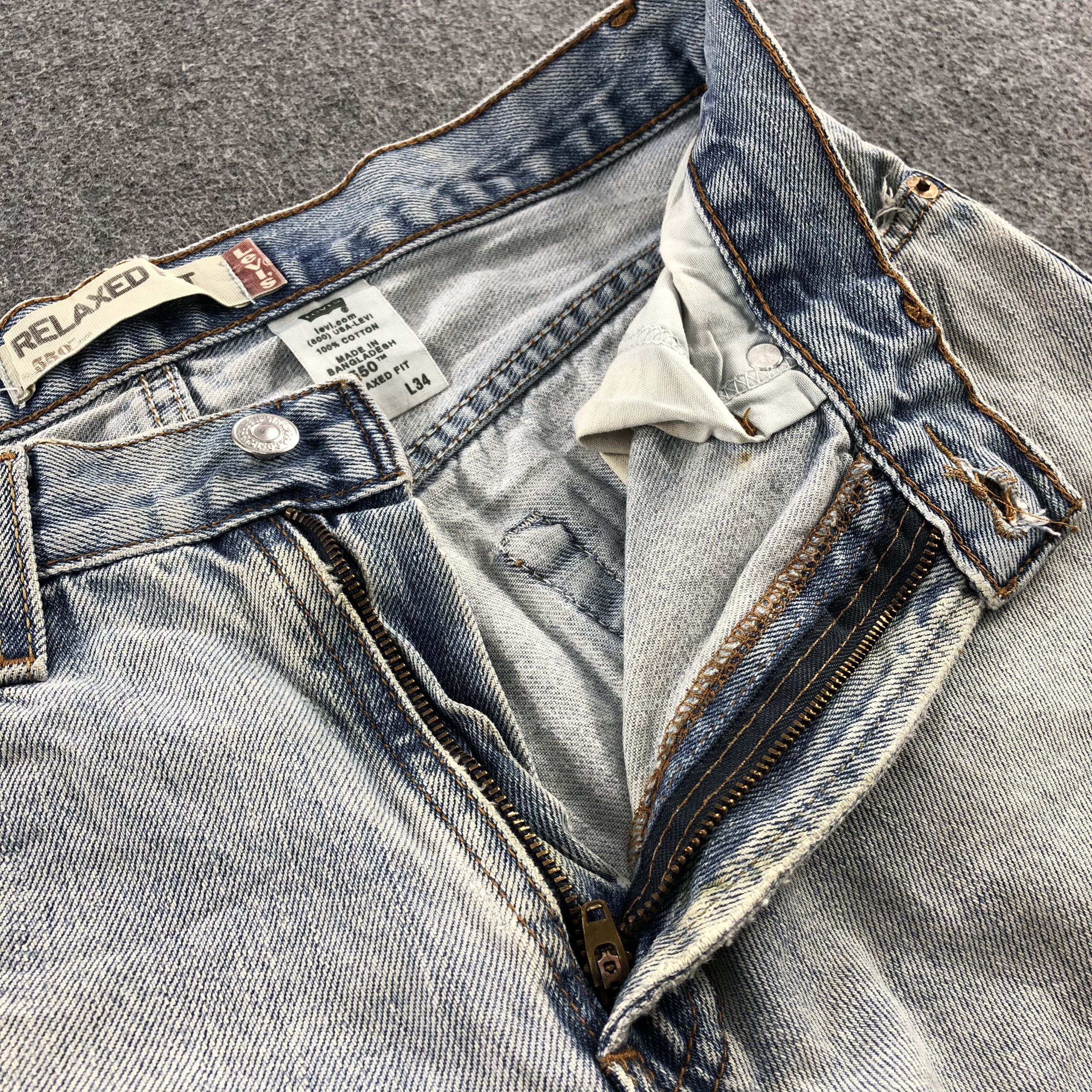 Levi's Light Wash Vintage Levis 550 Jeans-J1097 Size US 31 - 8 Thumbnail