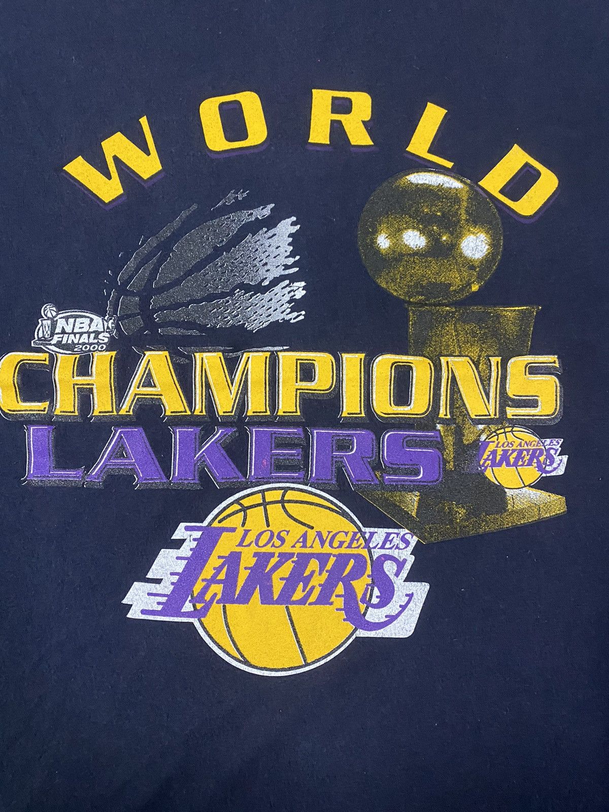 NBA Vintage Lakers Champions T-Shirt NBA Finals 2000's Kobe Size US XL / EU 56 / 4 - 6 Thumbnail