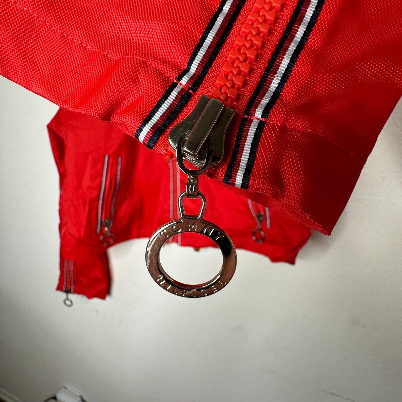 Tommy Hilfiger Tommy X Gigi Hadad Visor Red Jacket Front Zip Mesh Lining SM Size S / US 4 / IT 40 - 4 Thumbnail