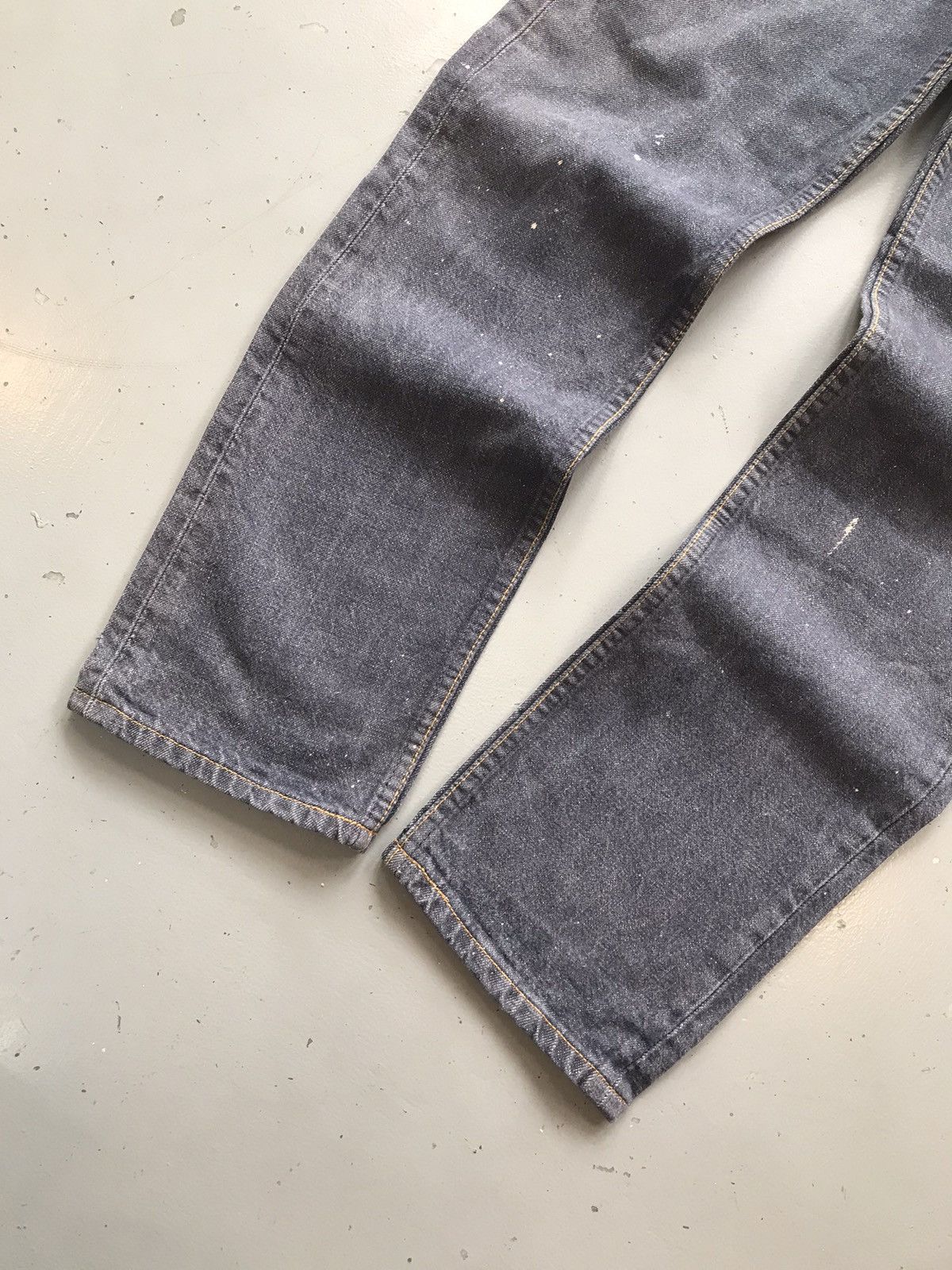Levi's × Vintage Vintage Levi’s 501 straight fit denim Size US 28 / EU 44 - 4 Thumbnail