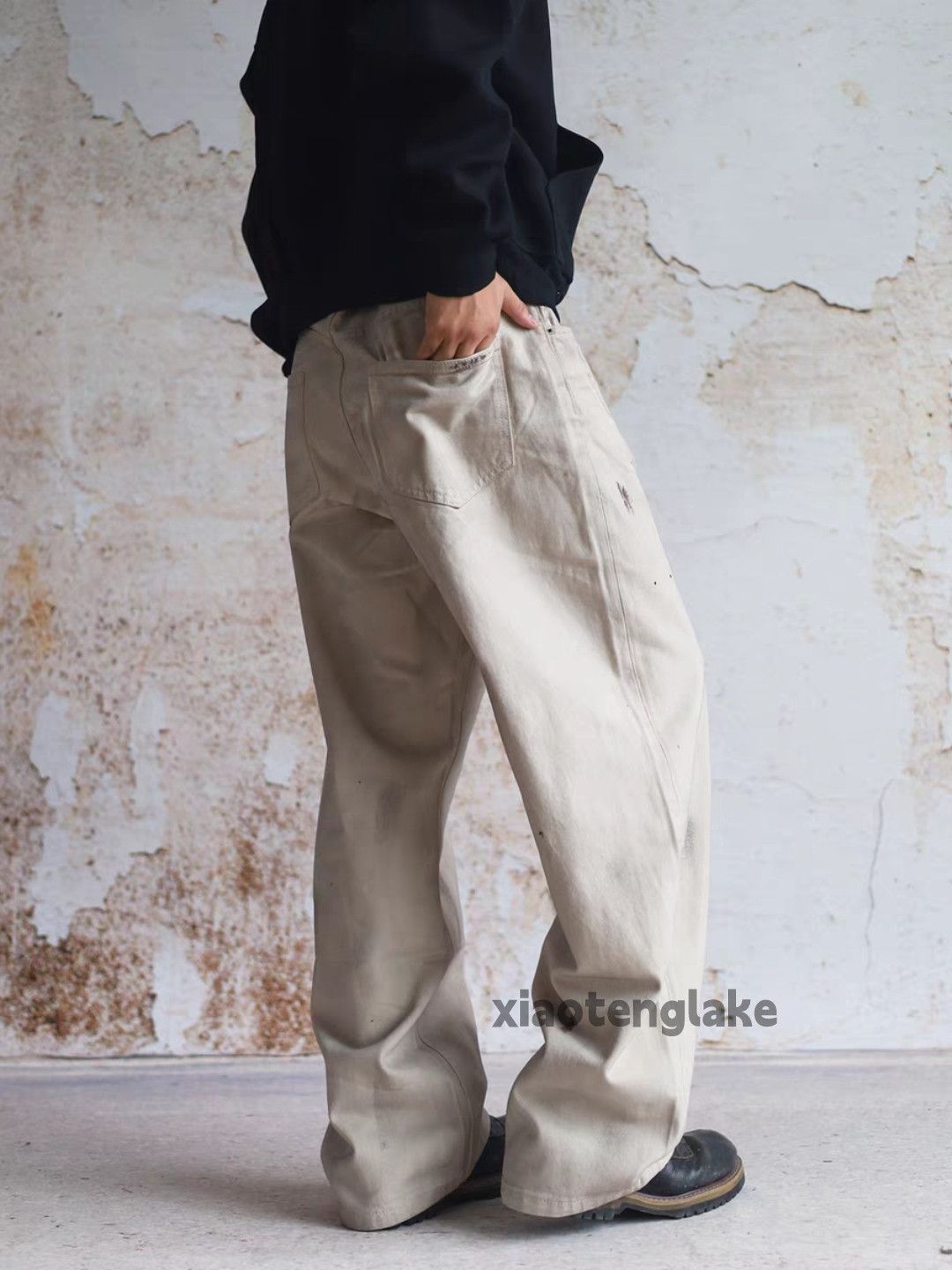 Jean Unisex outdoor utility faded stain paint baggy jeans Size US 32 / EU 48 - 2 Thumbnail