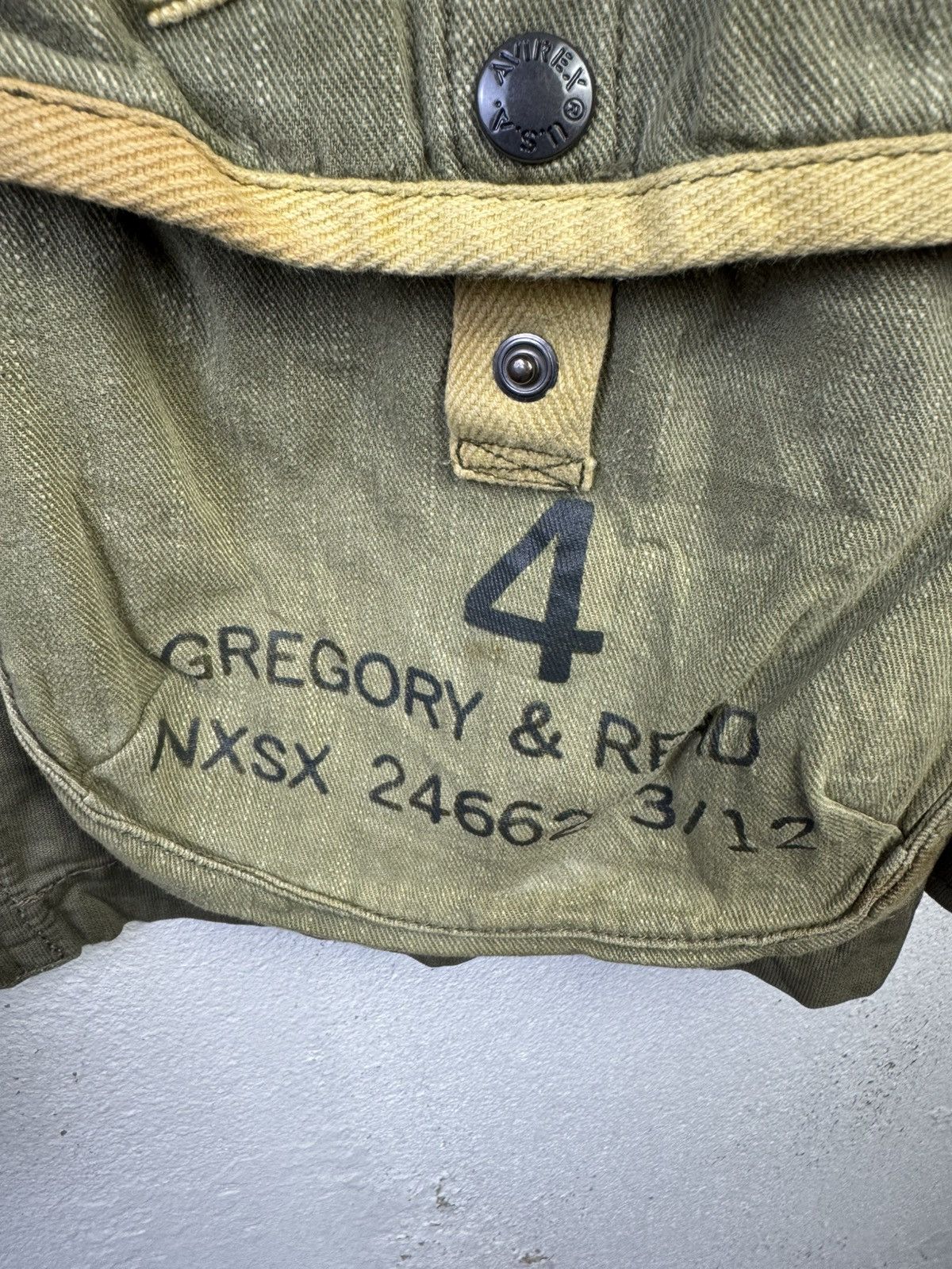 Avirex Vintage Avirex Tactical Utility Jacket Military Multi Pocket Size US M / EU 48-50 / 2 - 3 Thumbnail