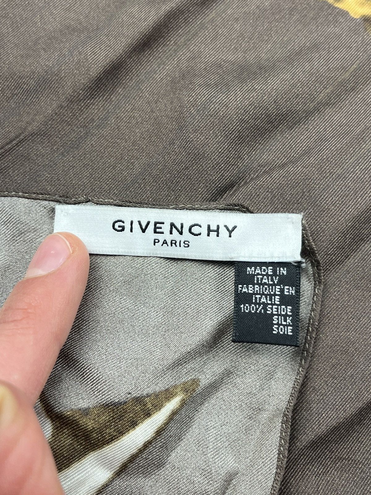 Givenchy × Riccardo Tisci Givenchy by Riccardo Tisci Rare Silk Scarf Size ONE SIZE - 3 Thumbnail