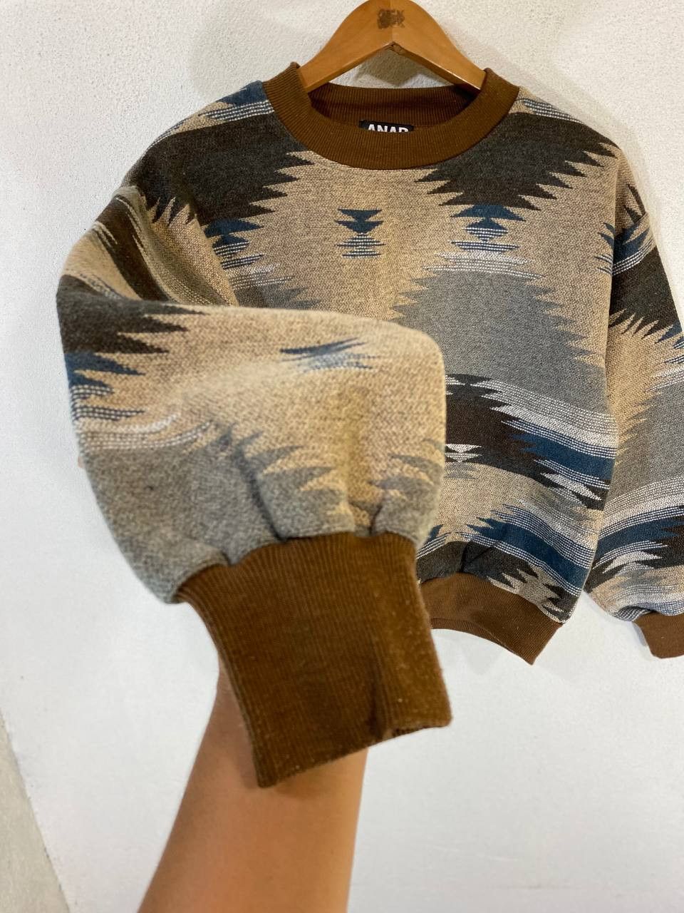 Japanese Brand anap japanese brands navajo design sweathirt nice design Size US M / EU 48-50 / 2 - 5 Thumbnail