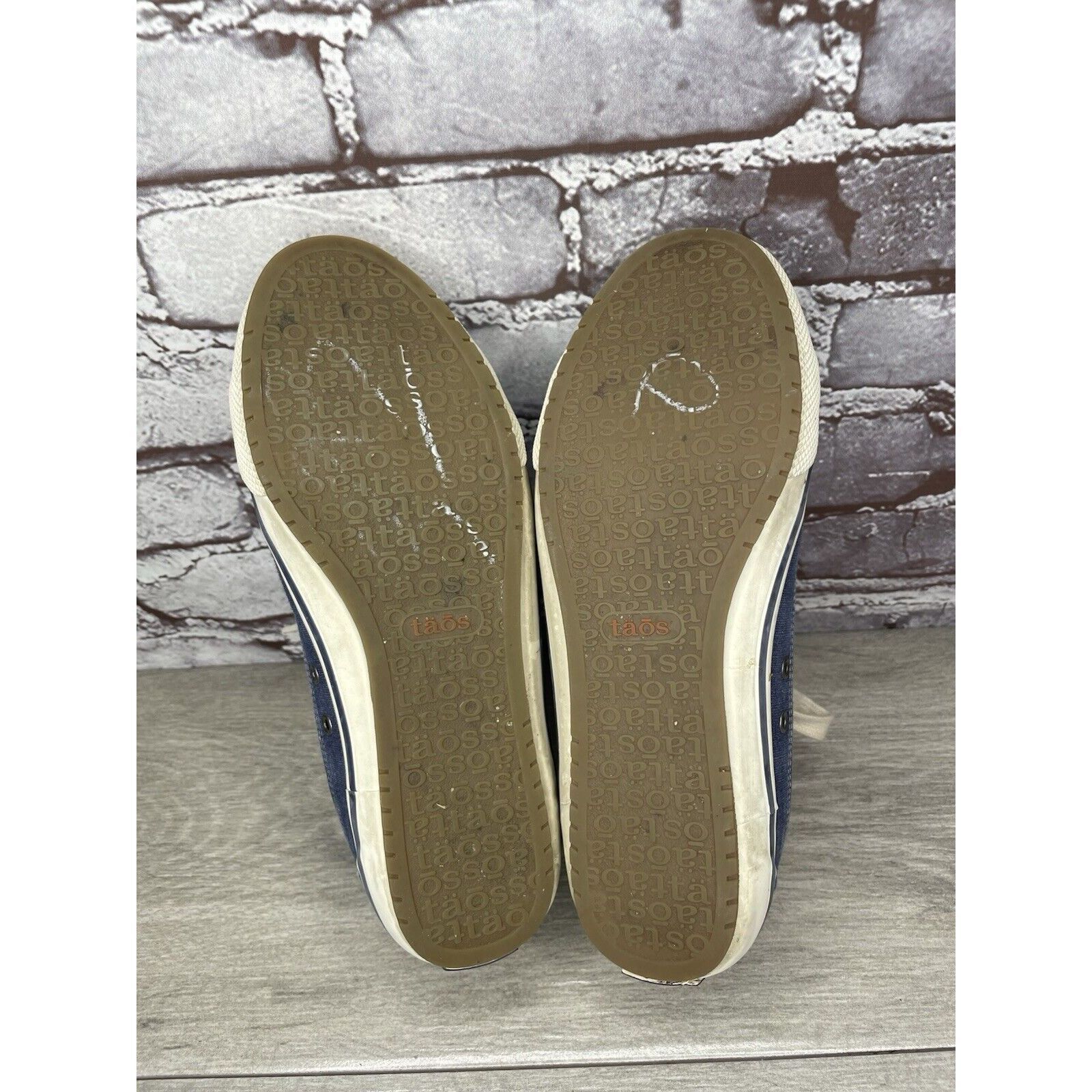 Other Taos Star Blue Denim Casual Comfort Lace Up Sneakers Shoes W Size US 8.5 / IT 38.5 - 6 Thumbnail