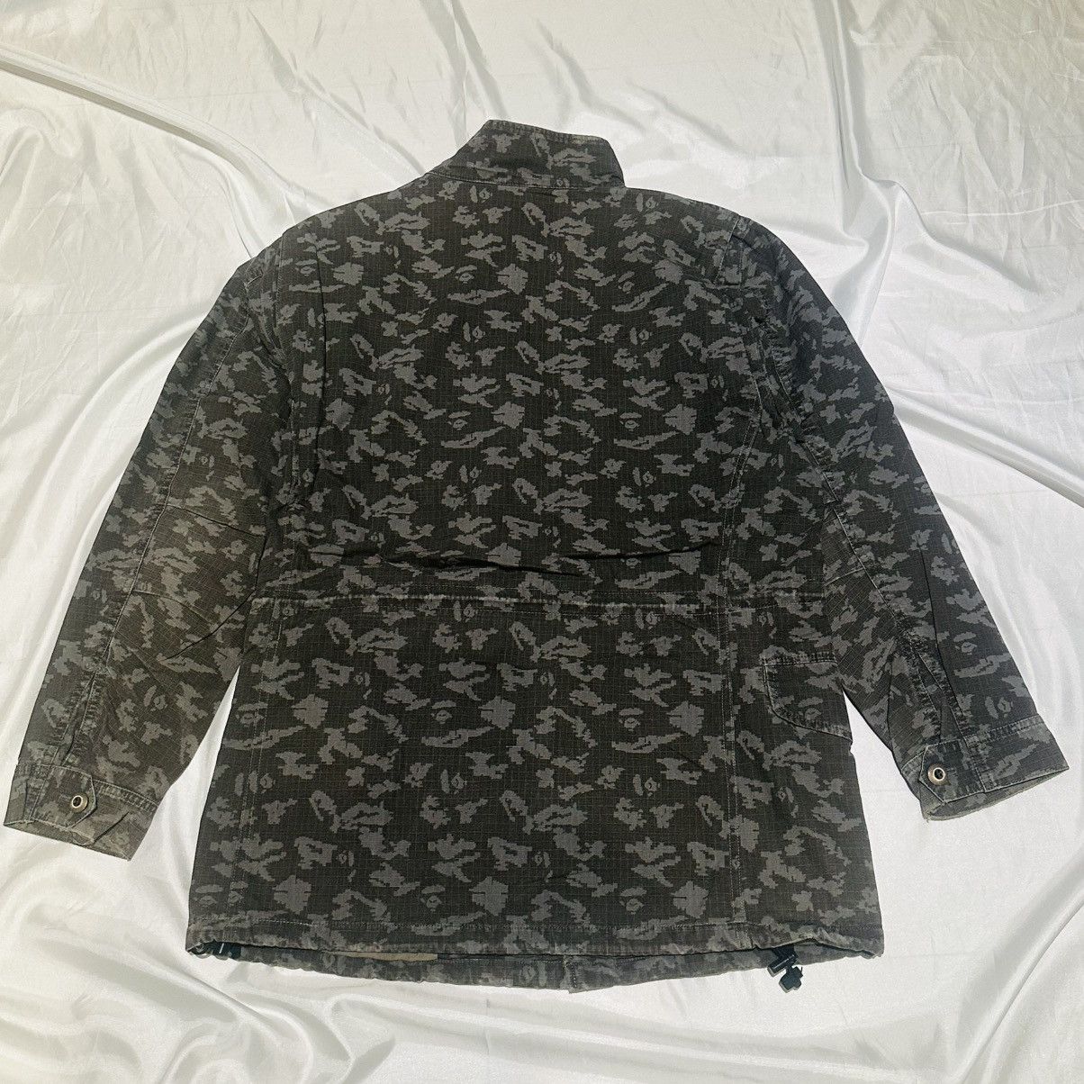 Bape × Wtaps bape x wtaps m65 jacket digi camo M Size US L / EU 52-54 / 3 - 7 Thumbnail
