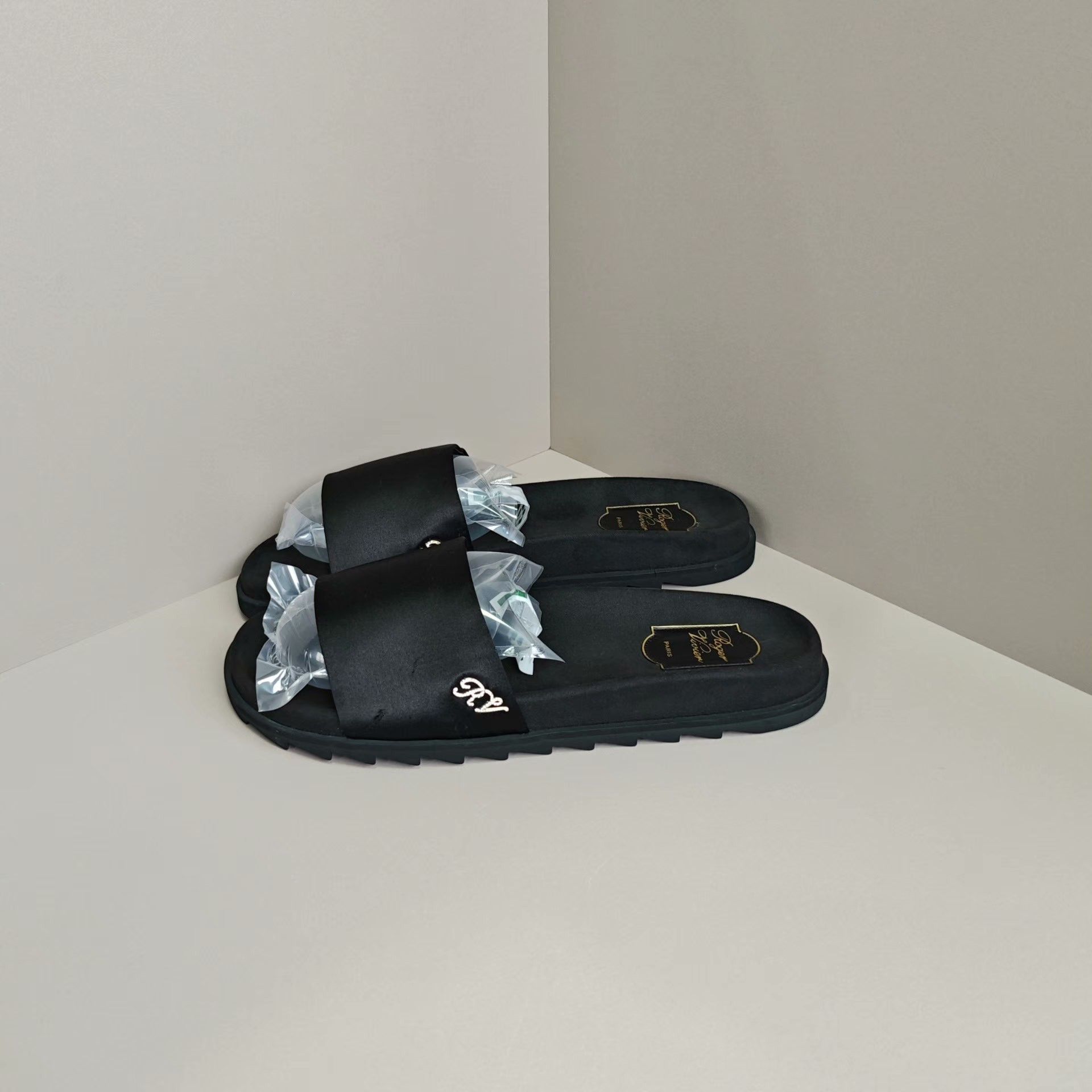 Roger Vivier Roger Vivier Sandals us_11 Women Size US 11 / IT 41 - 1 Thumbnail