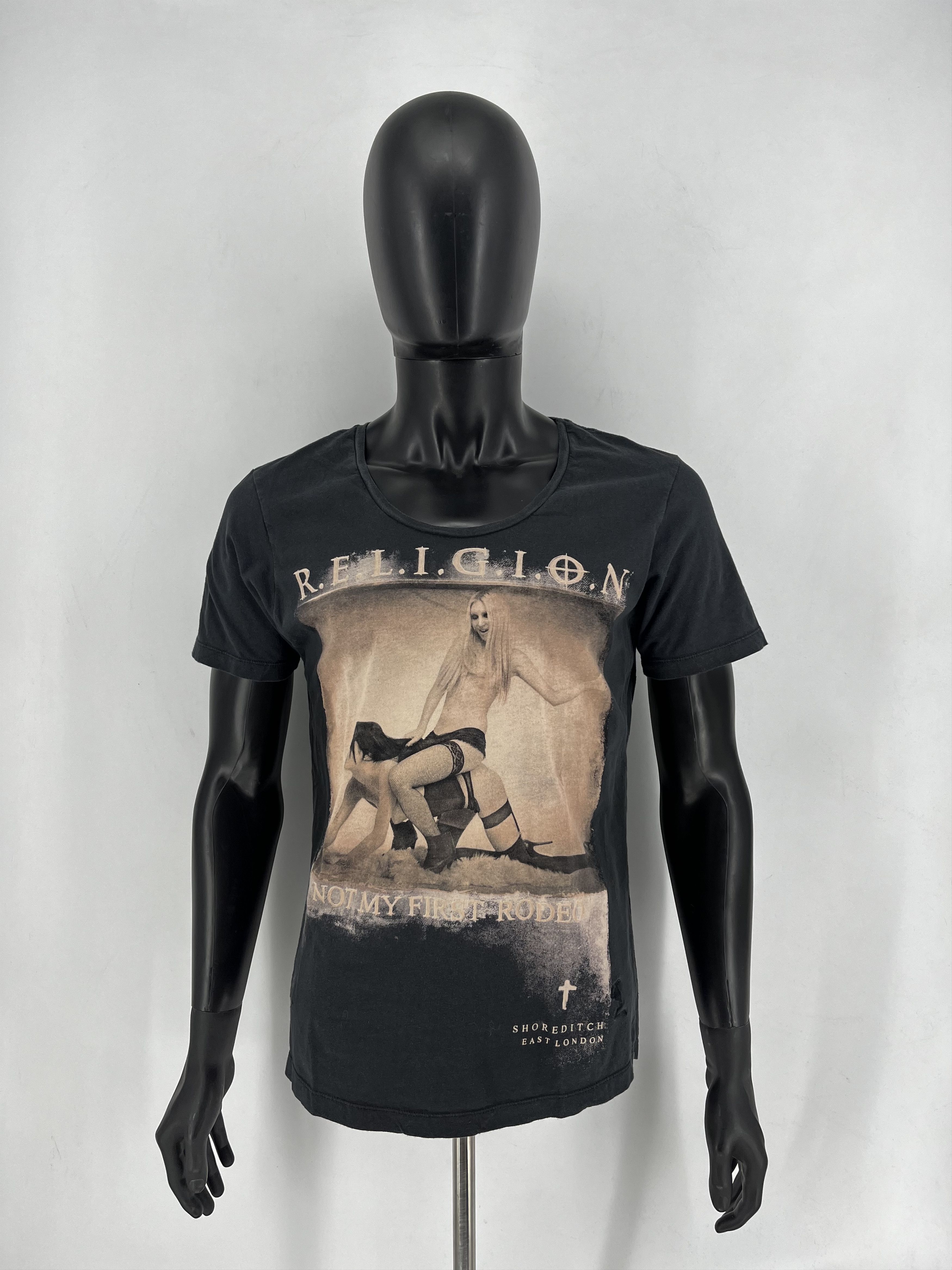 Vintage RARE VINTAGE 00s SEDITIONARIES Religion Girls TSHIRT Cross M Size US M / EU 48-50 / 2 - 2 Thumbnail