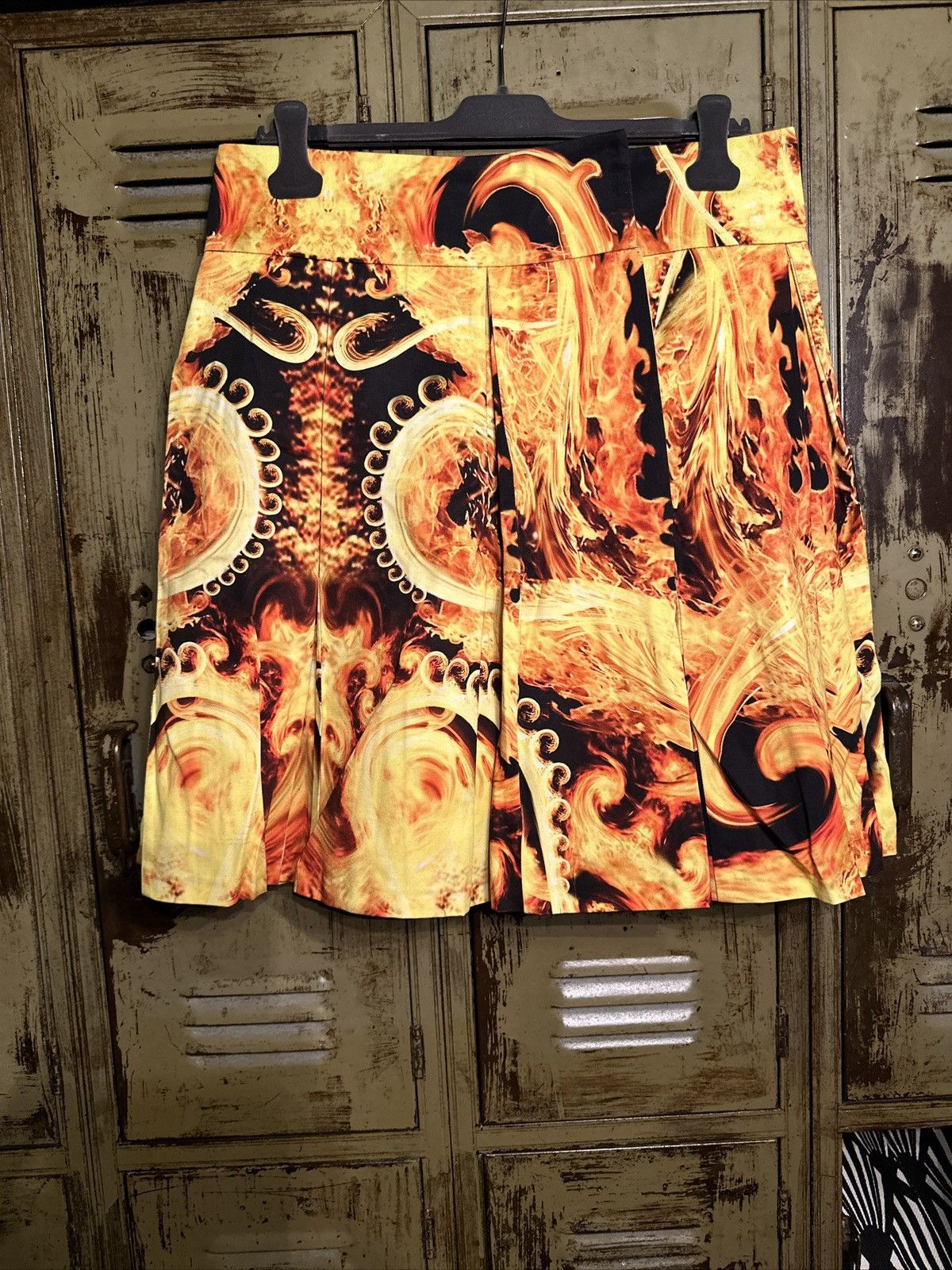 Givenchy Rare Givenchy Runway Kilt Size US 34 / EU 50 - 2 Thumbnail