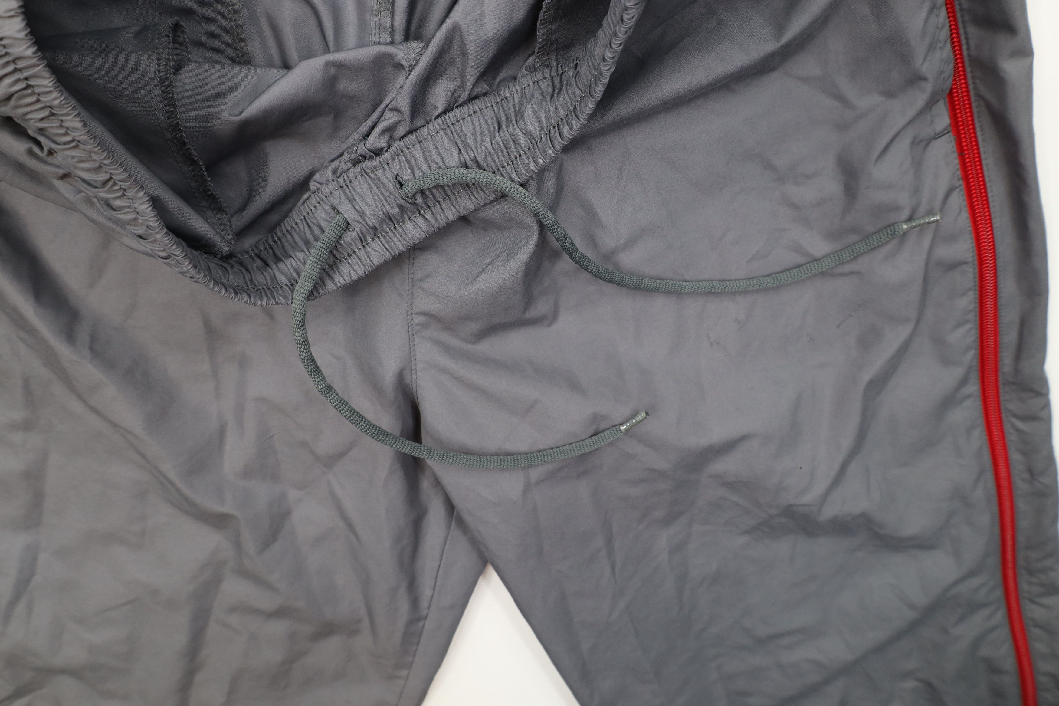 Nike Vintage Nike Scott Mini Swoosh Wide Leg Windbreaker Pants Size US 36 / EU 52 - 9 Thumbnail