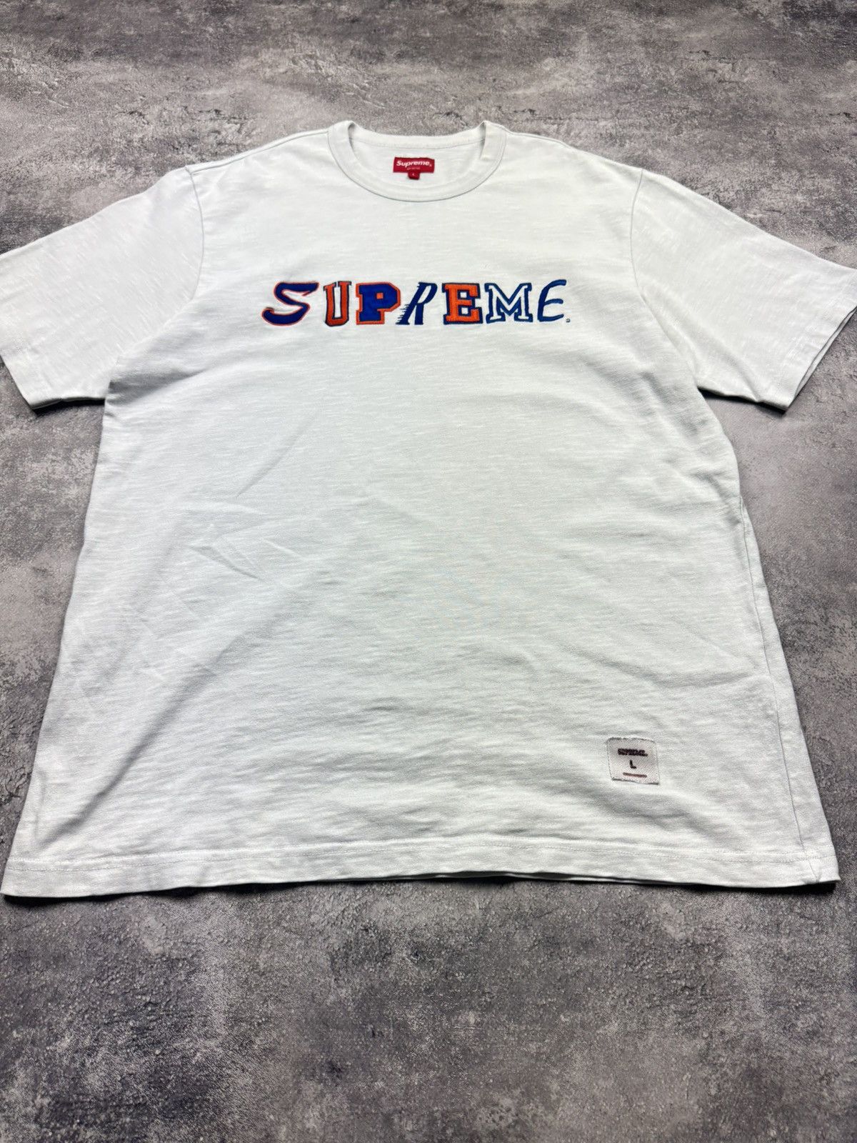 Supreme Supreme T-Shirt Big Multicoloured Spellout Rare Logo Tee Size US L / EU 52-54 / 3 - 9 Thumbnail