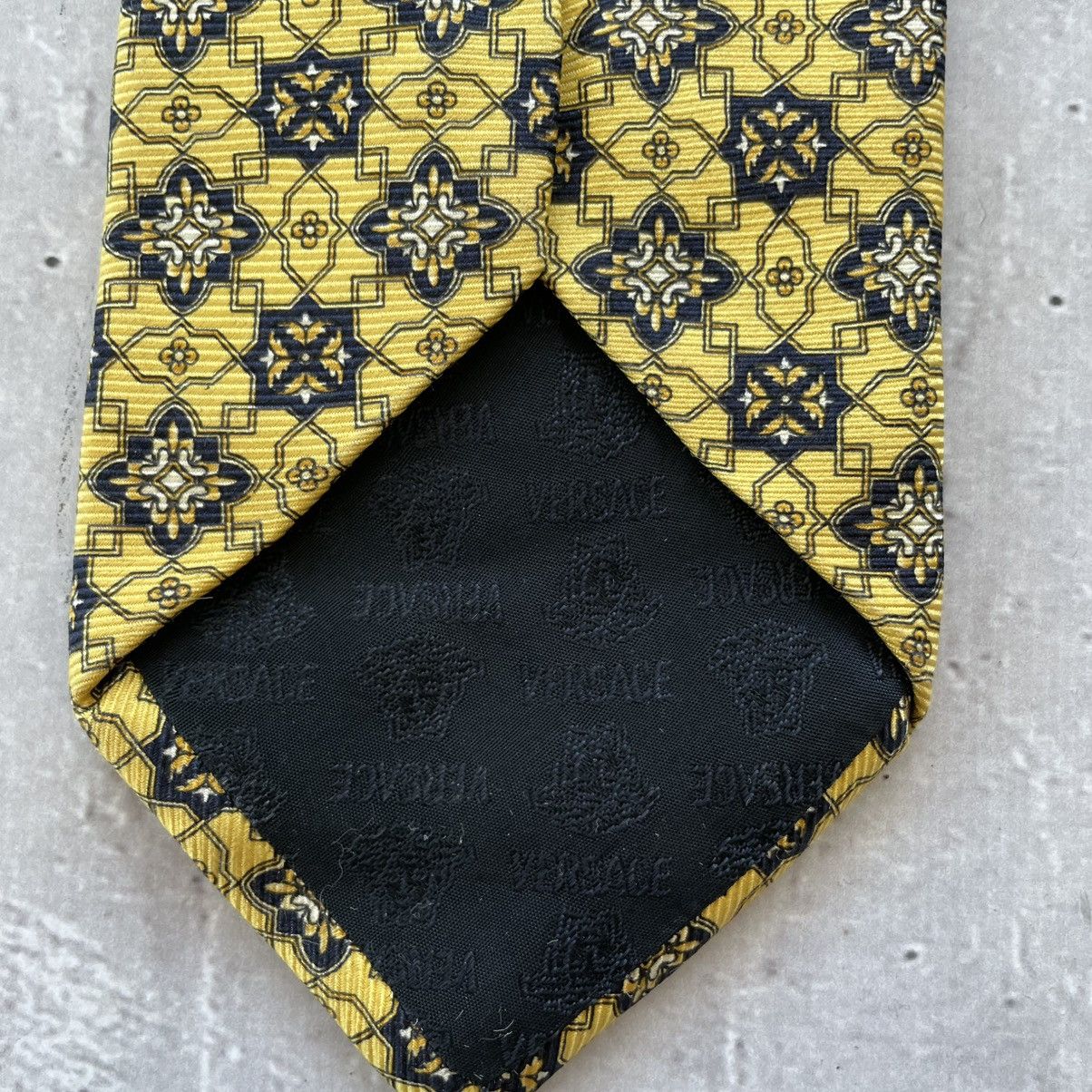 Designer × Versace Vintage Gianni Versace Monogram Silk Tie Size ONE SIZE - 6 Thumbnail