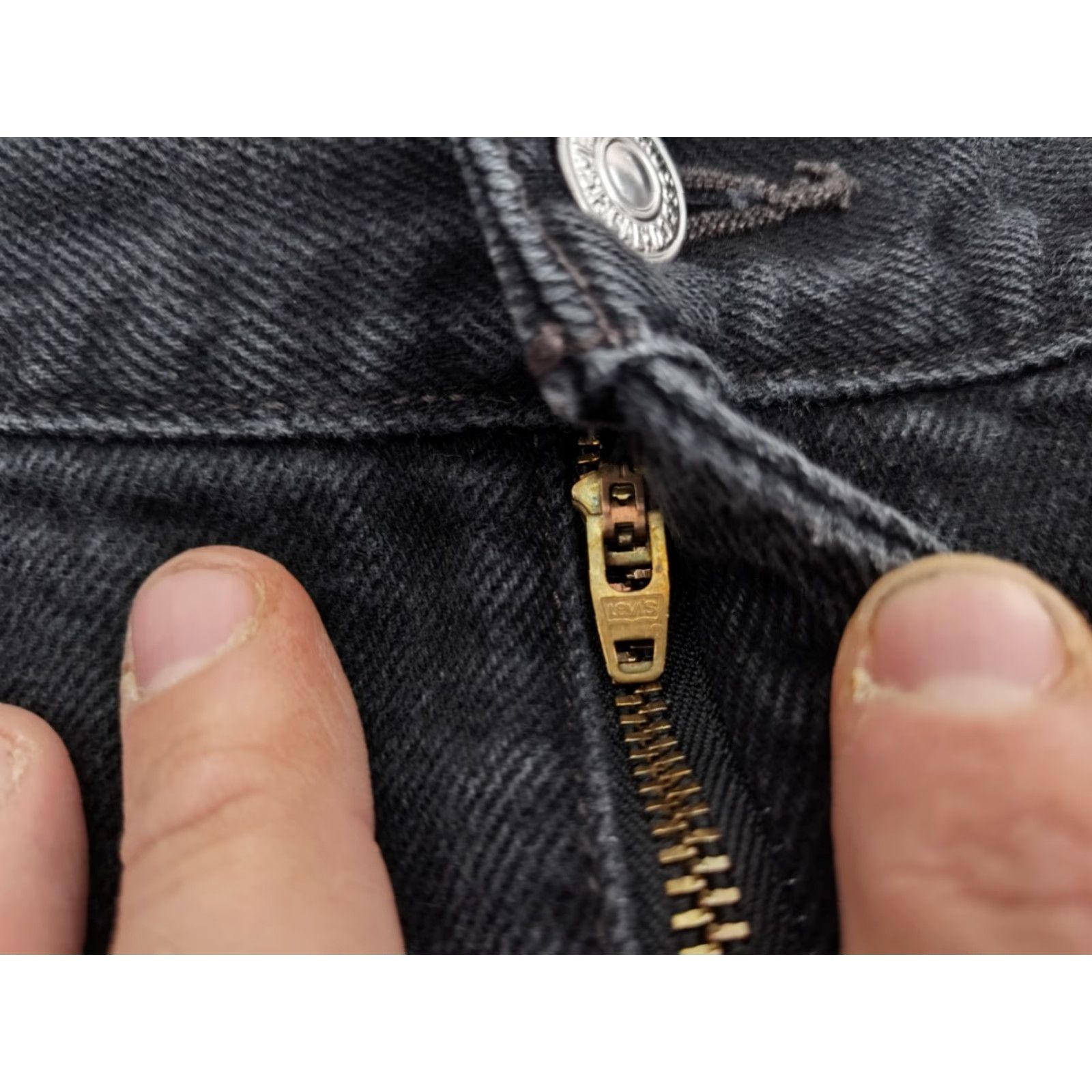 Levi's Vintage Levi's 505 Jeans Men 38x30 Black Denim Straight Baggy Y2K 90s Grunge Made in Mexico Size US 38 / EU 54 - 6 Thumbnail