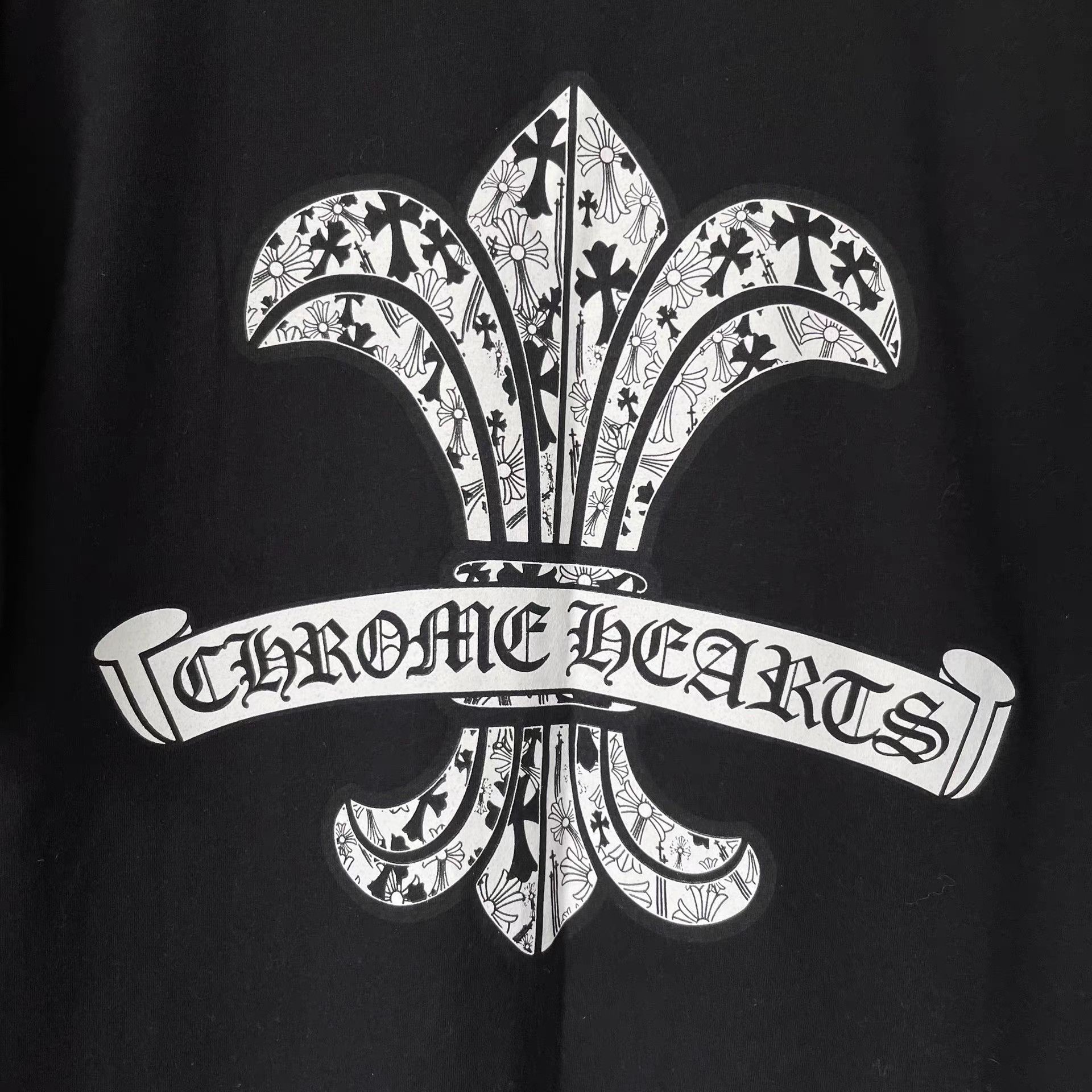 Chrome Hearts Chrome Hearts CH Black Large Scroll Floral Cross T-Shirt Size US M / EU 48-50 / 2 - 6 Thumbnail