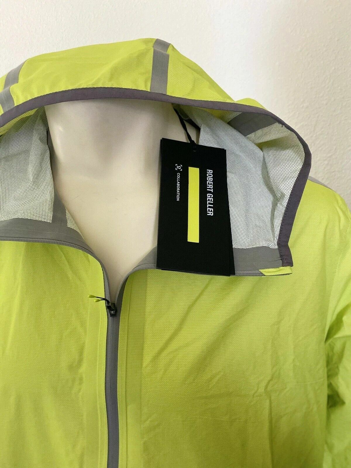 Lululemon × Robert Geller Robert Geller Take the Moment Glyde Hooded Jacket lime Size US M / EU 48-50 / 2 - 10 Thumbnail