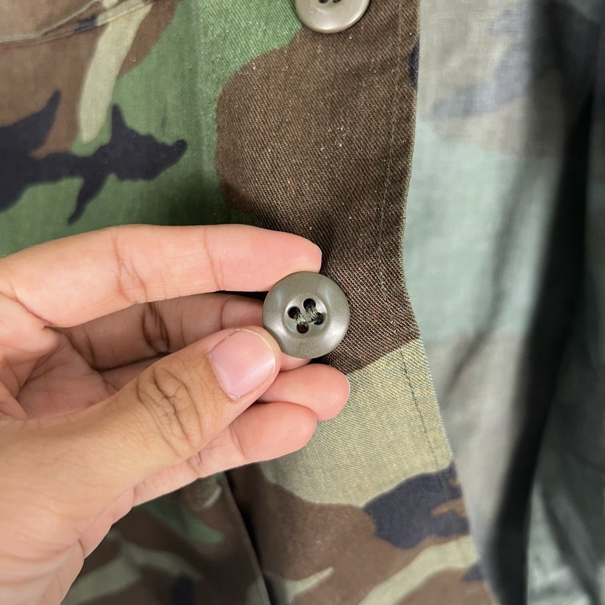 Vintage 🔥 VINTAGE US ARMY COMBAT WOODLAND CAMOUFLAGE JACKET Size US M / EU 48-50 / 2 - 16 Thumbnail