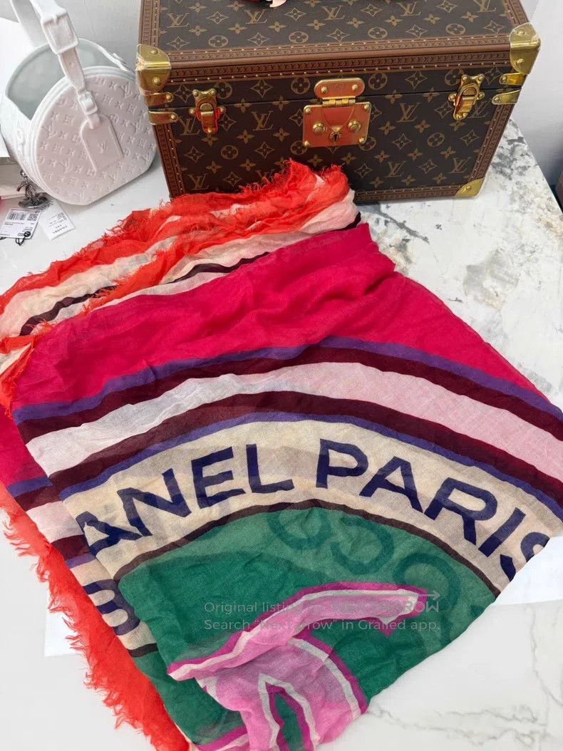 Chanel Chanel Large logo thin silk cashmere large scarf Size ONE SIZE - 2 Thumbnail